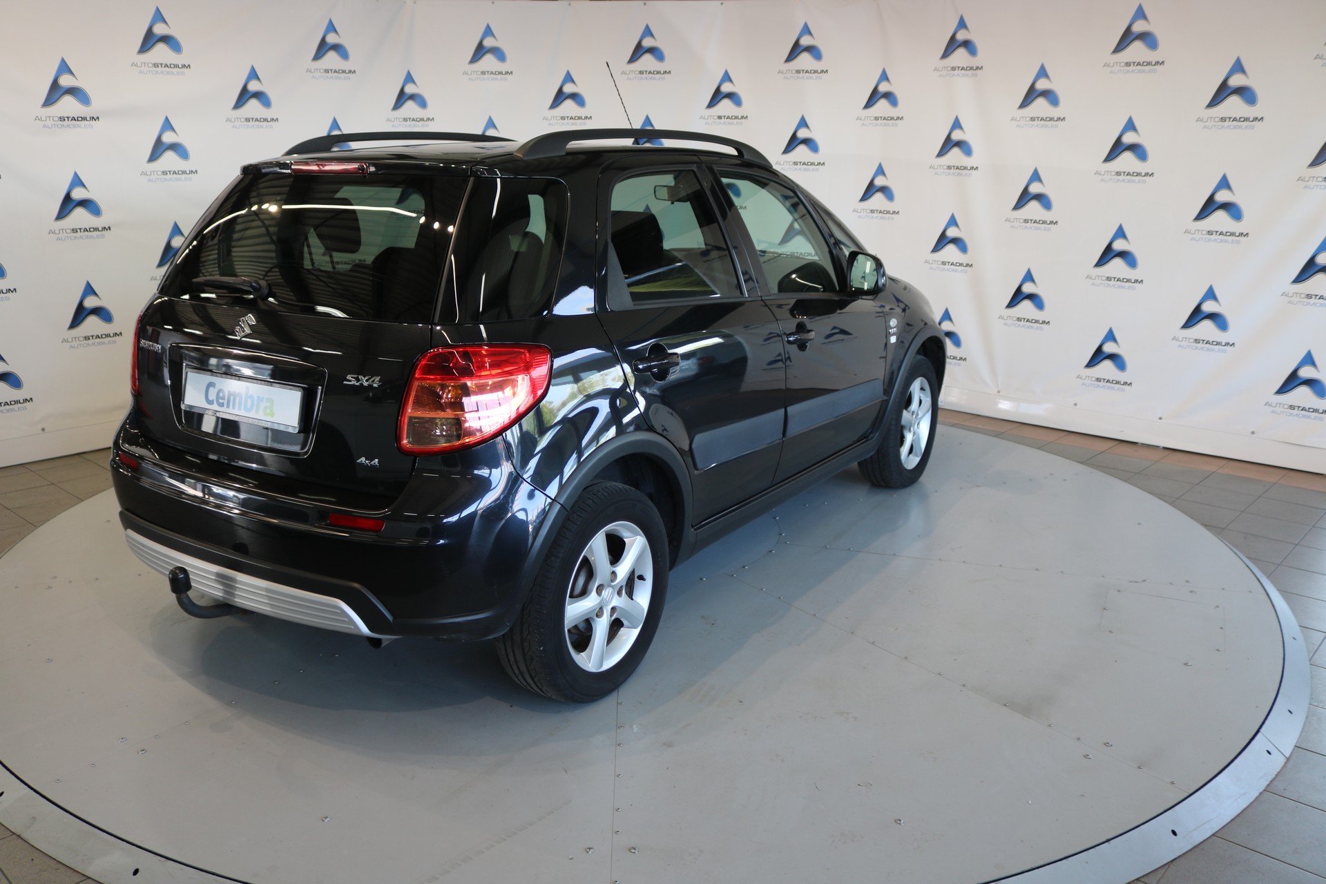 SUZUKI SX4 1.9 TD GL Top 4WD 100TH ANNIVERSARY-image-17
