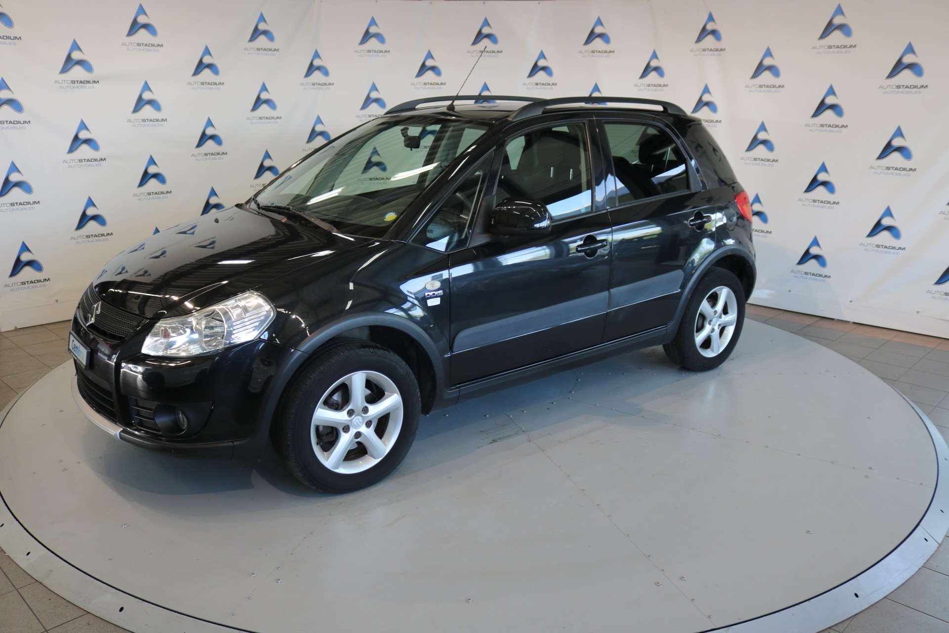 SUZUKI SX4 1.9 TD GL Top 4WD 100TH ANNIVERSARY-image-6