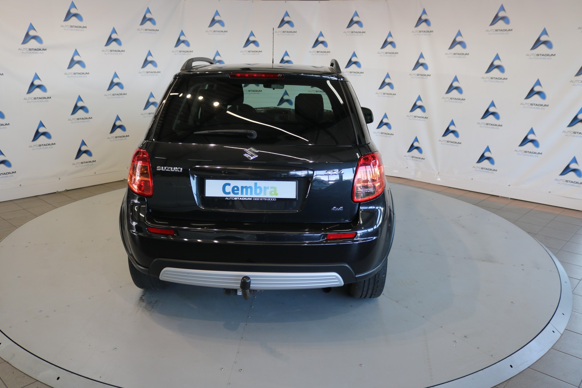 SUZUKI SX4 1.9 TD GL Top 4WD 100TH ANNIVERSARY-image-15