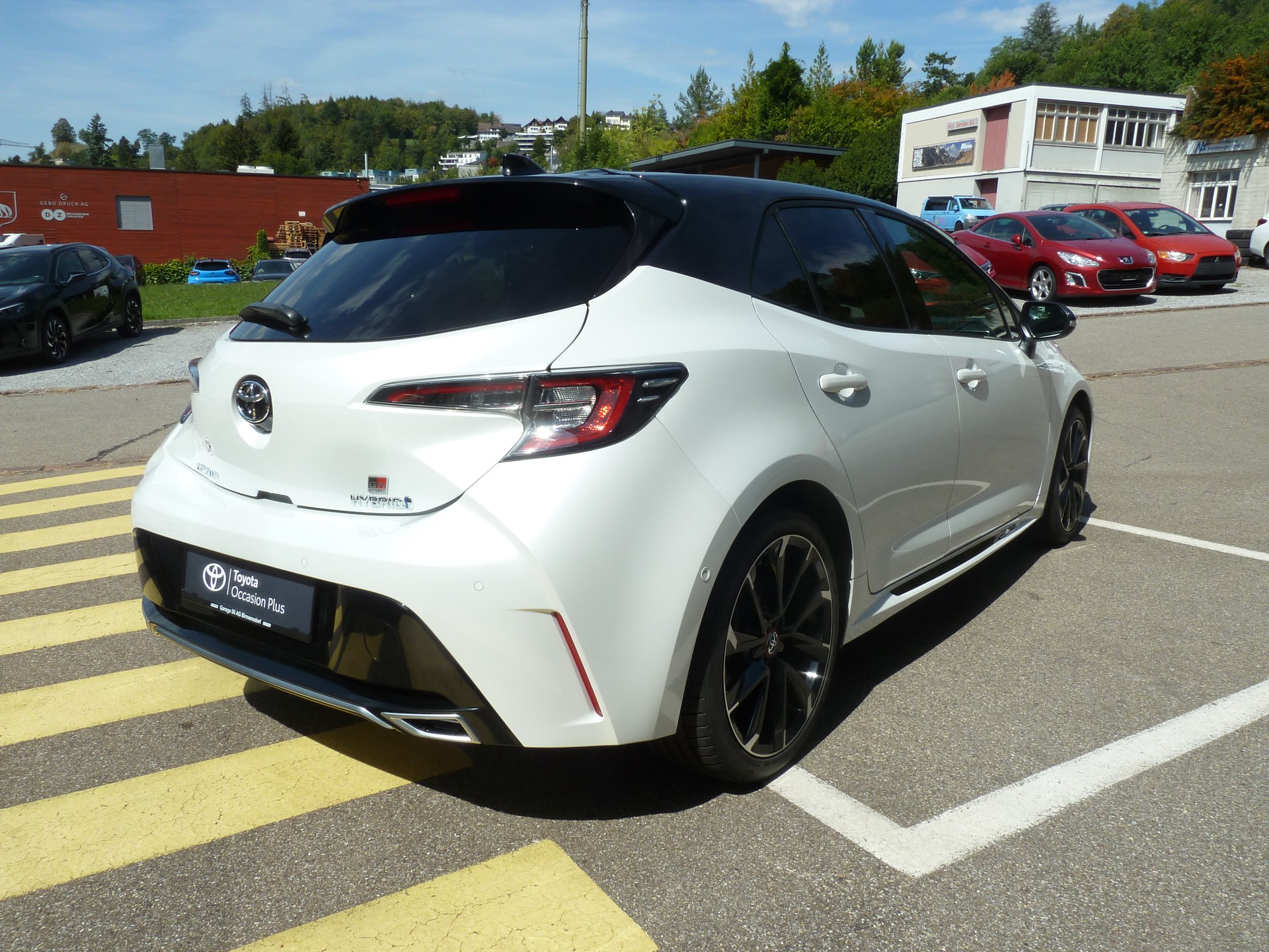 TOYOTA Corolla 2.0 HSD GR-S e-CVT-image-6