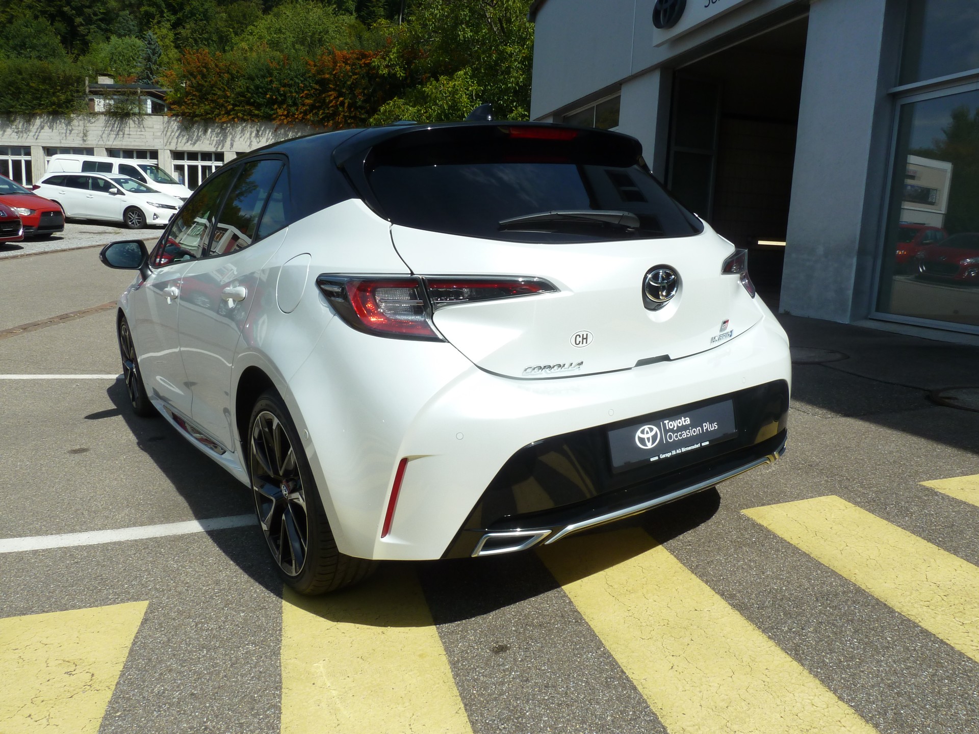 TOYOTA Corolla 2.0 HSD GR-S e-CVT-image-4