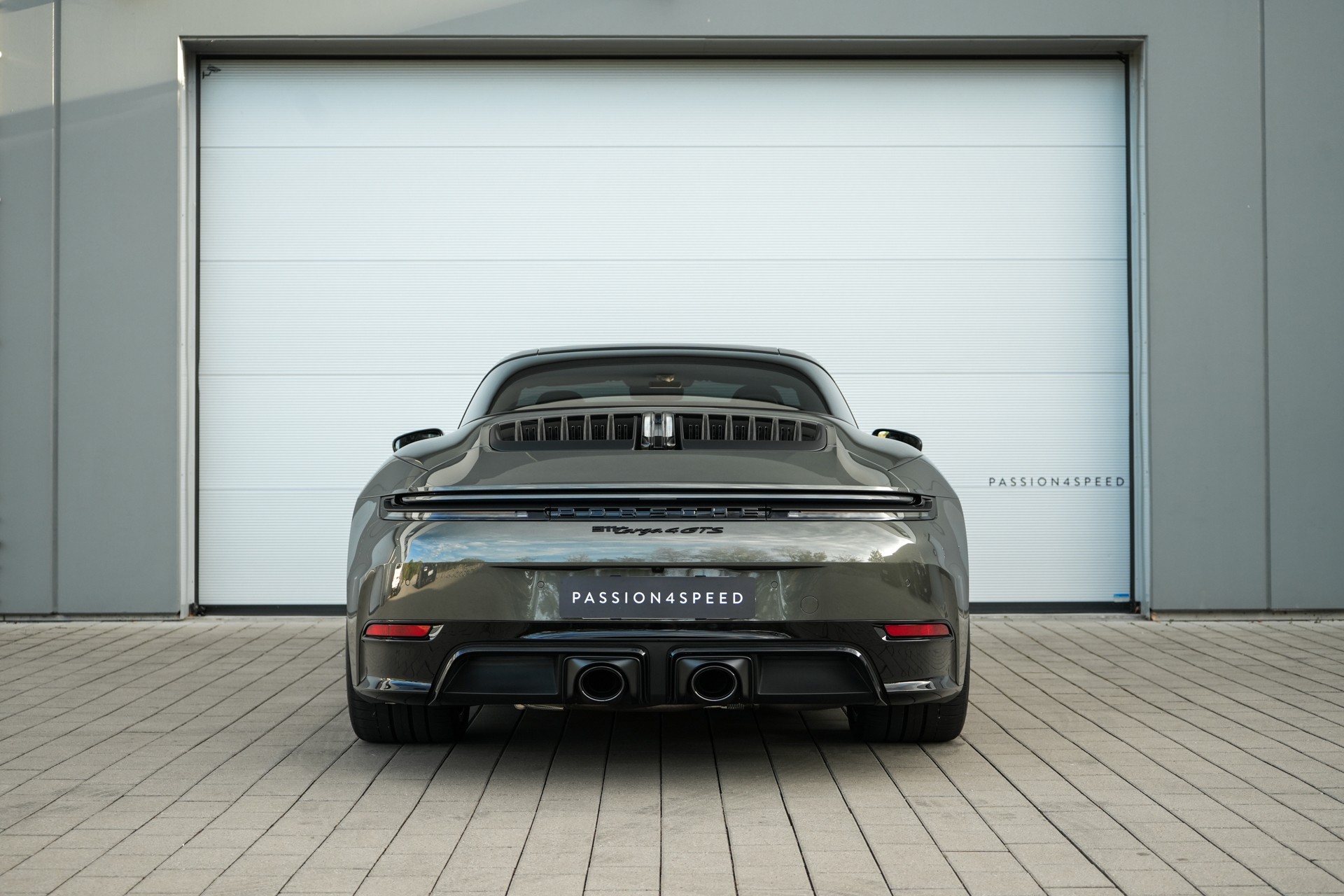 PORSCHE 911 Targa 4 GTS PDK-showroom-element-3