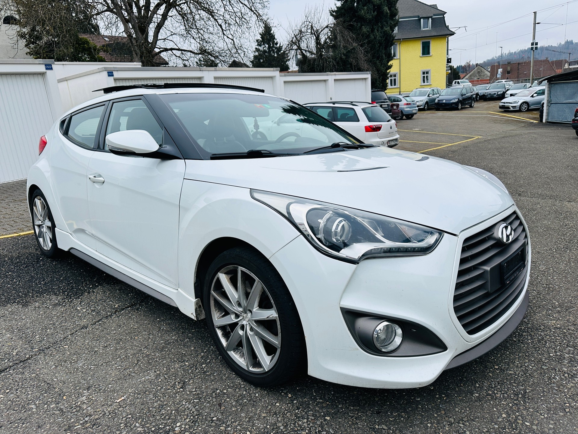 HYUNDAI Veloster 1.6 Turbo GDI-image-6