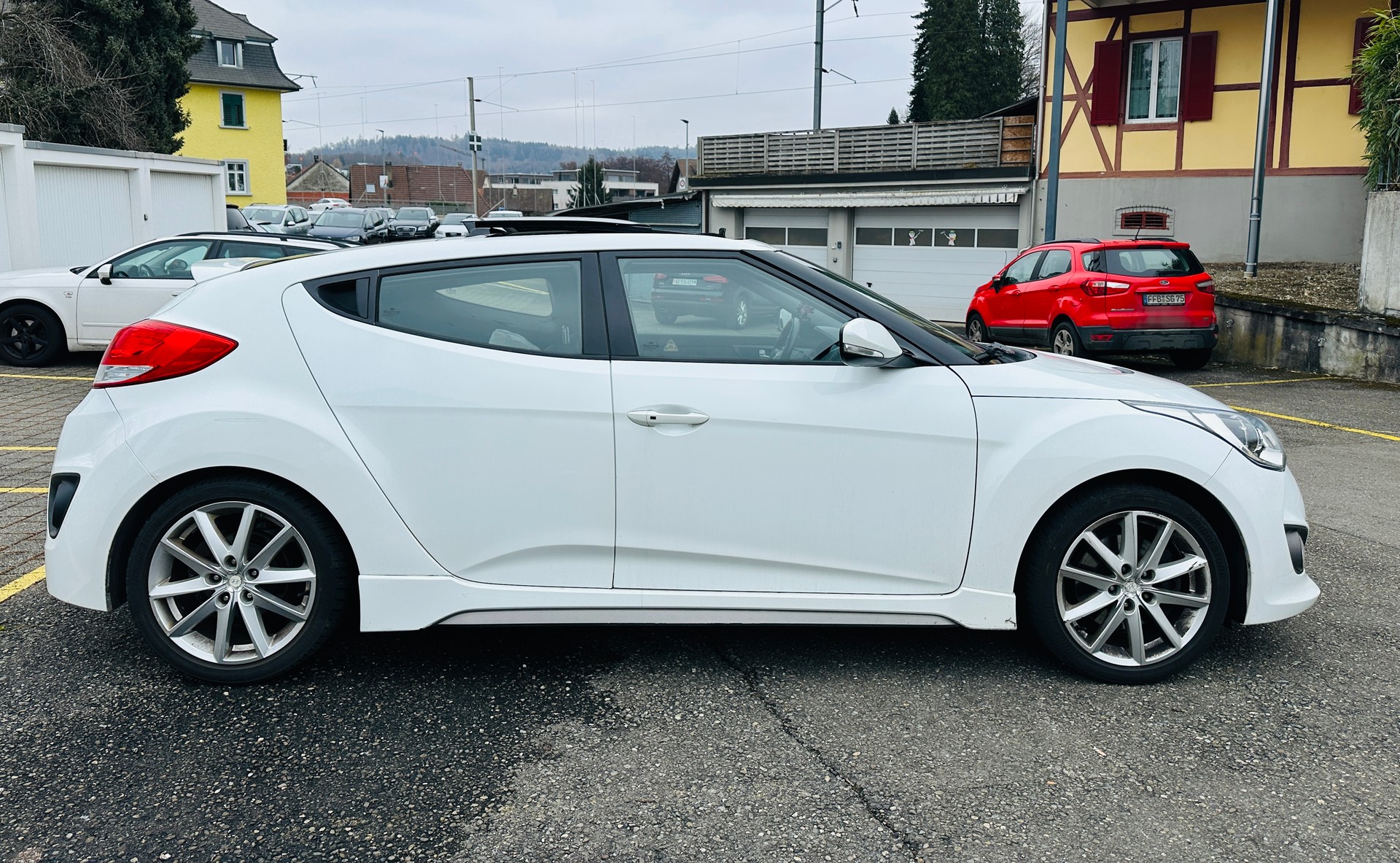 HYUNDAI Veloster 1.6 Turbo GDI-image-4