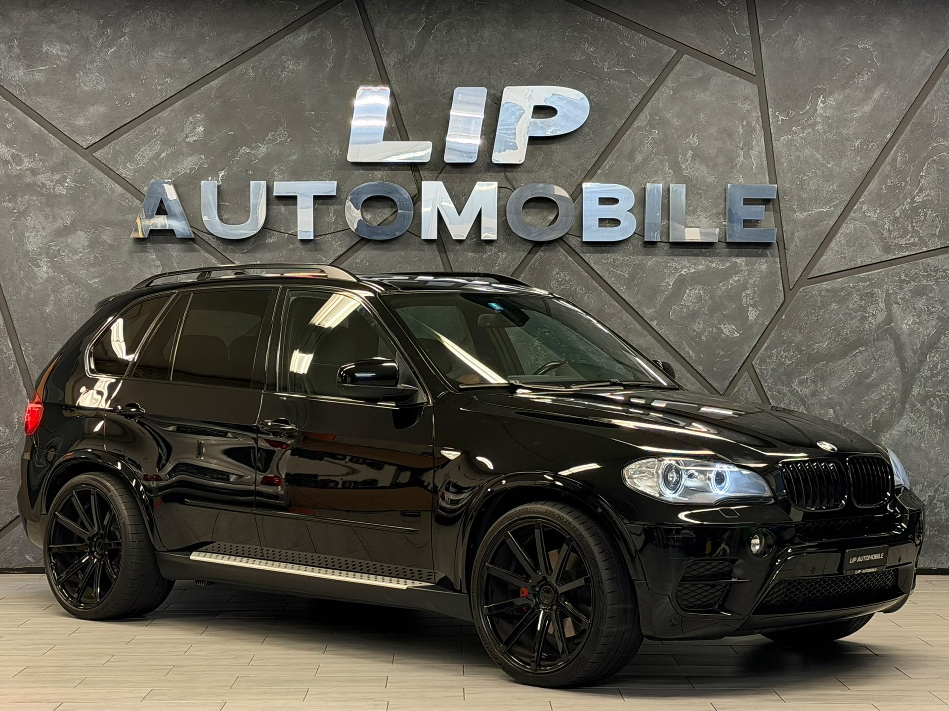 BMW X5 xDrive 40d Steptronic M-Sportpaket-showroom-element-2
