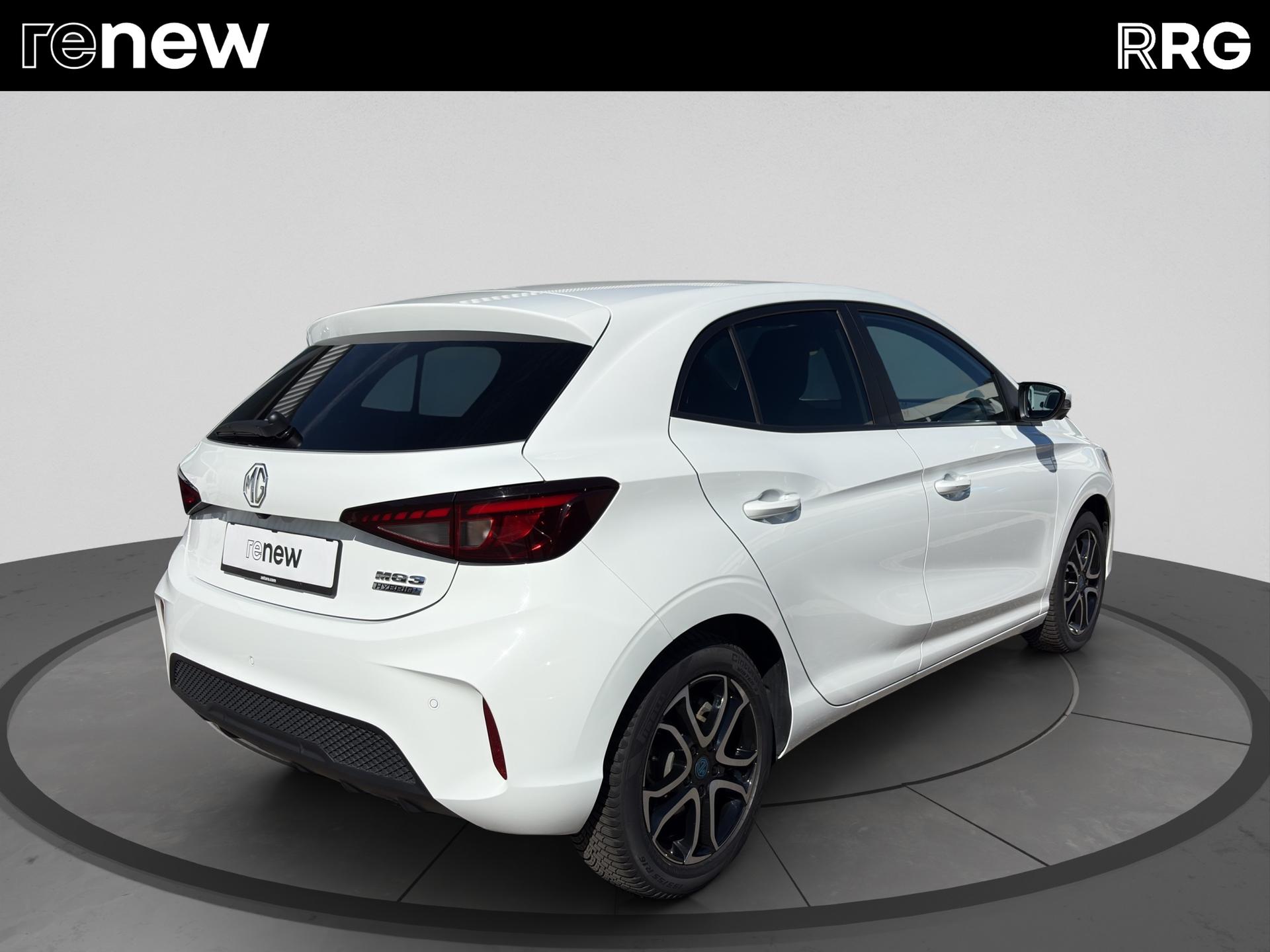 MG 3 1.5 Hybrid Luxury Aut.-showroom-element-2
