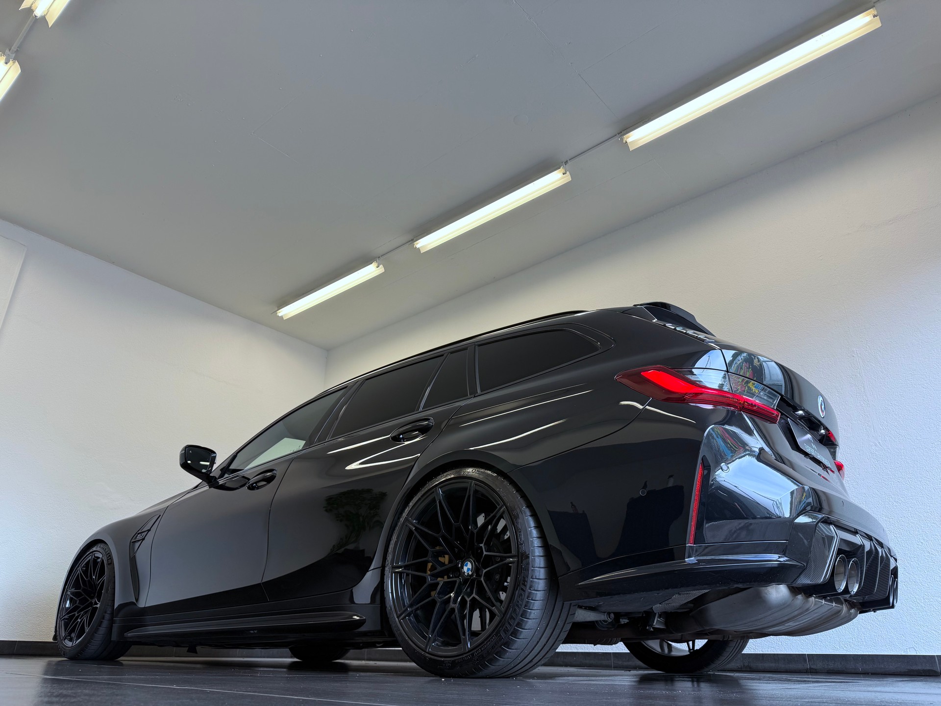BMW M3 Touring xDrive Competition M-Performance "Keramik"-image-9