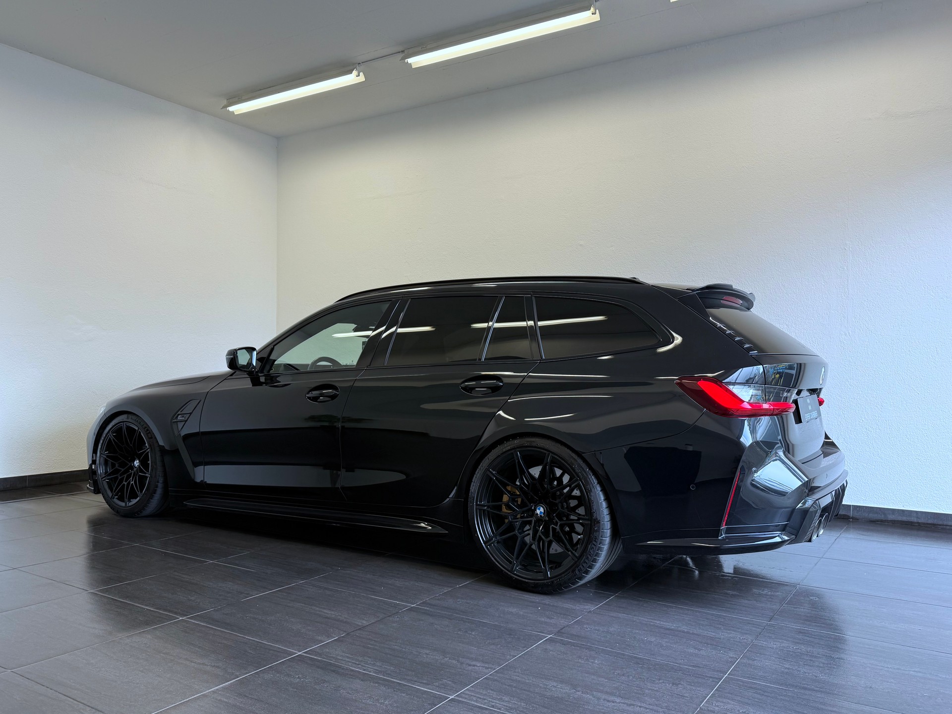 BMW M3 Touring xDrive Competition M-Performance "Keramik"-image-10