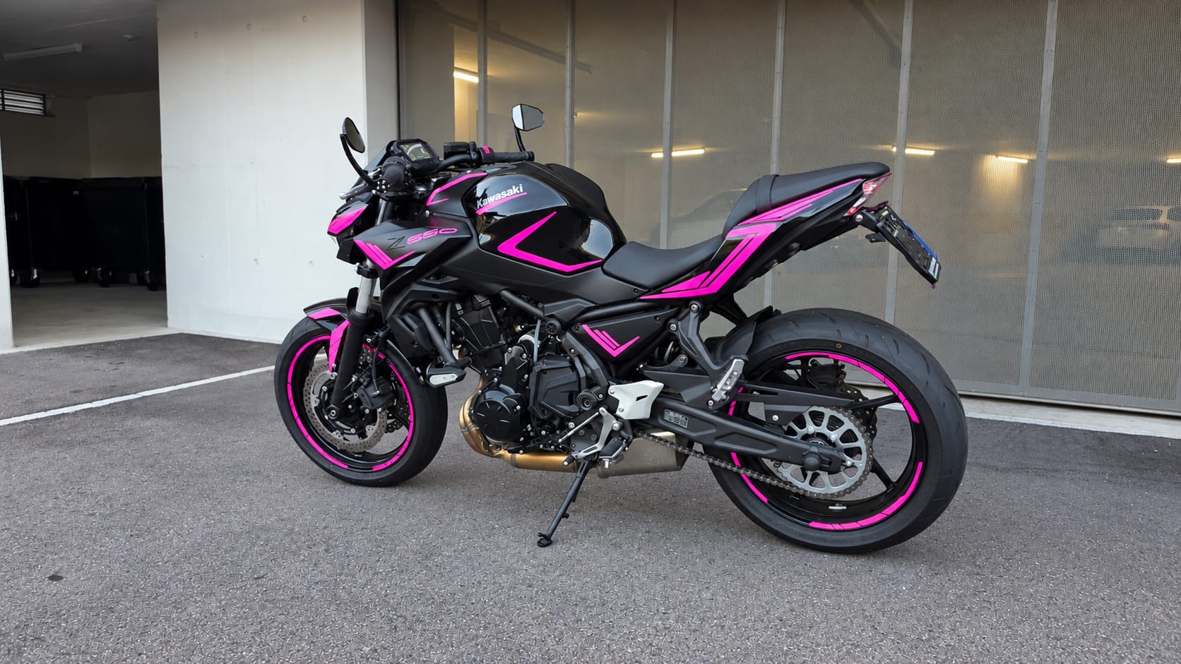 KAWASAKI Z 650-image-2