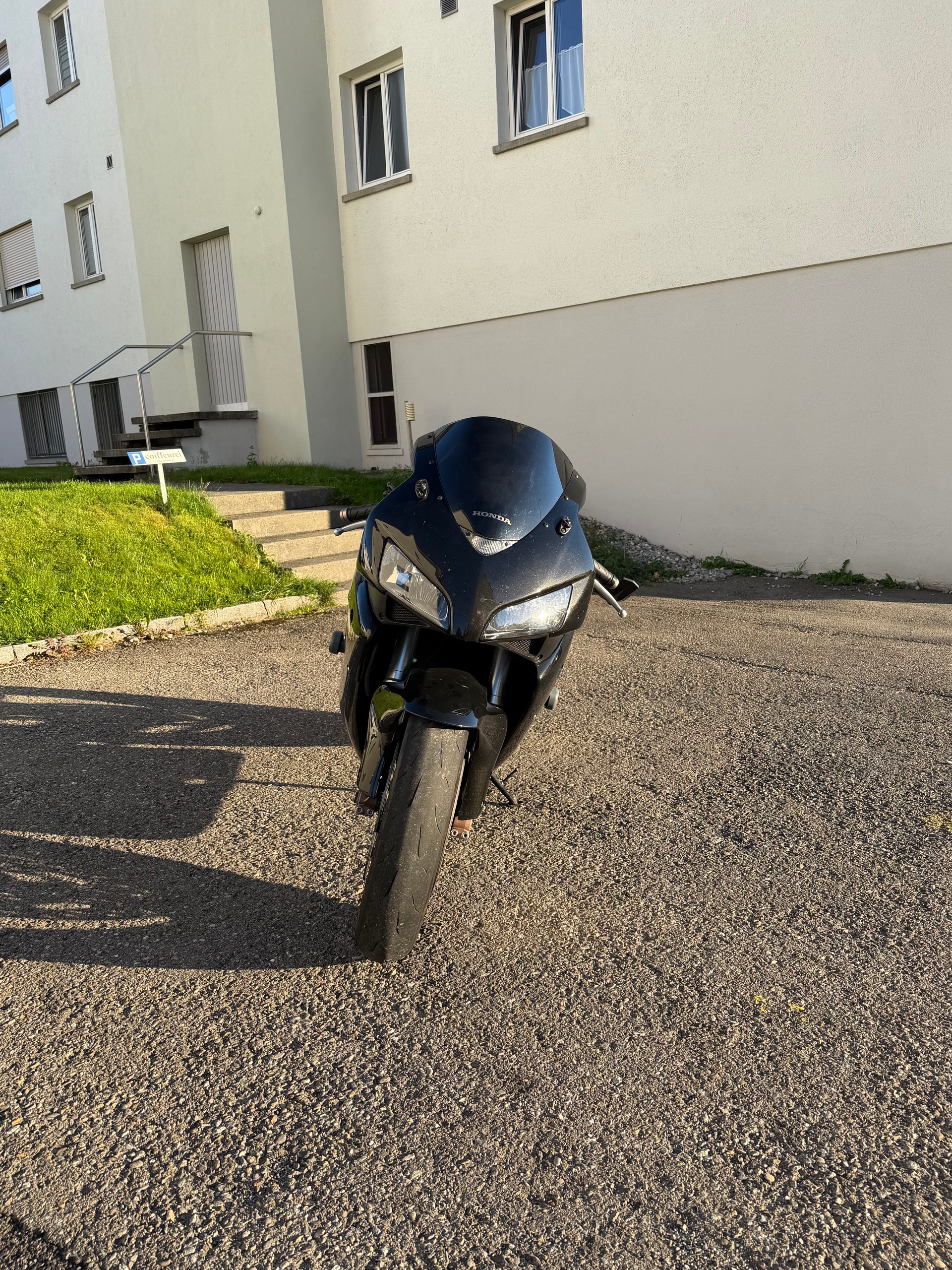 HONDA CBR 1000 RR-image-5