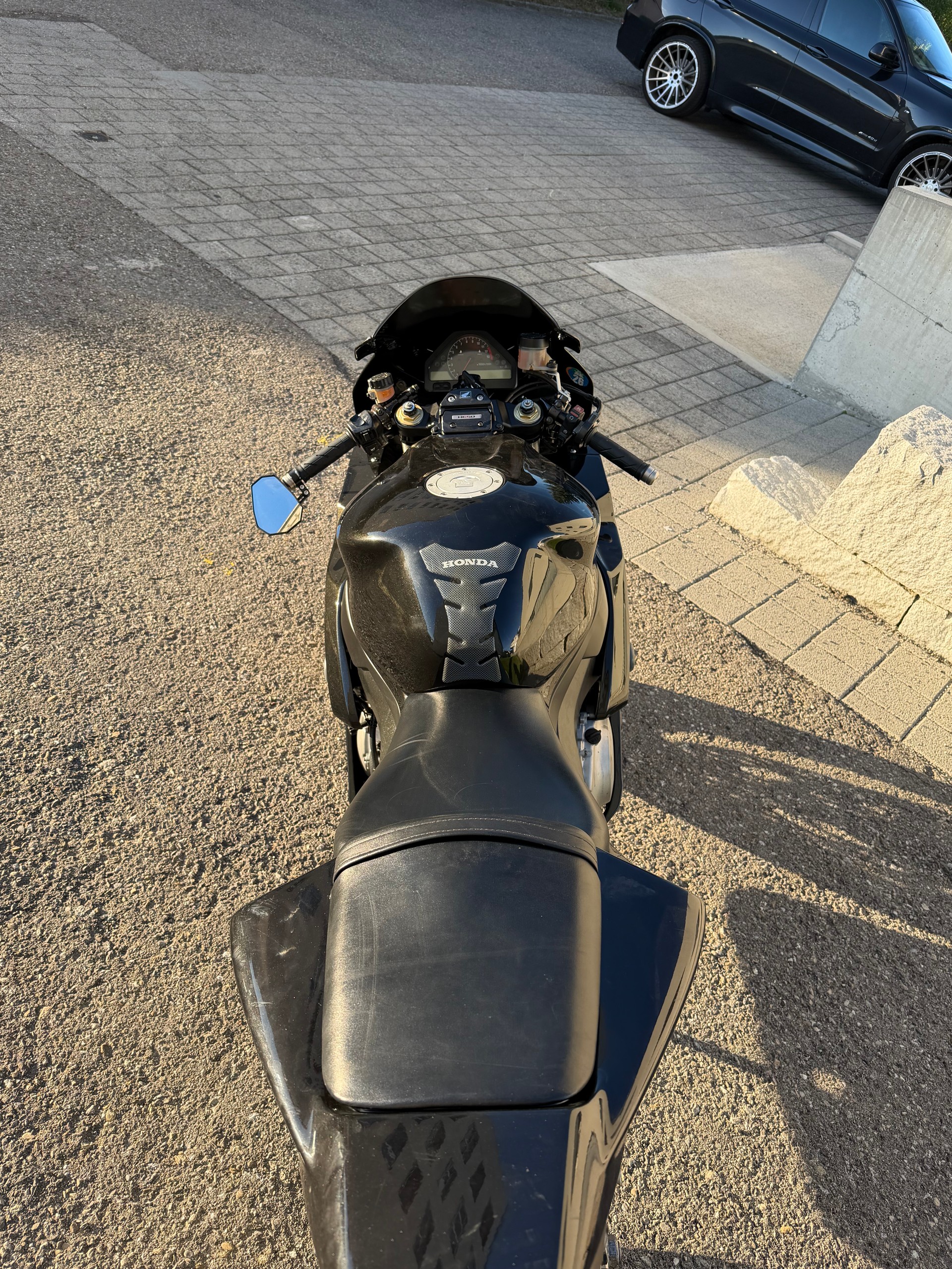 HONDA CBR 1000 RR-image-7