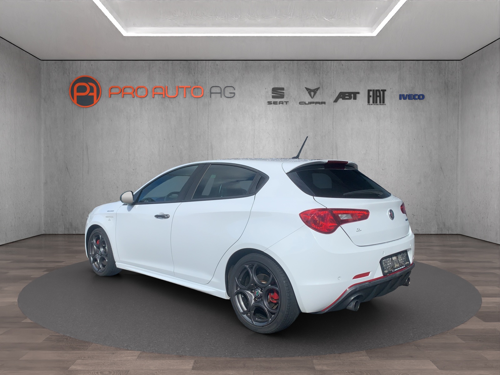 ALFA ROMEO Giulietta 1750 TBi Veloce TCT-showroom-element-2