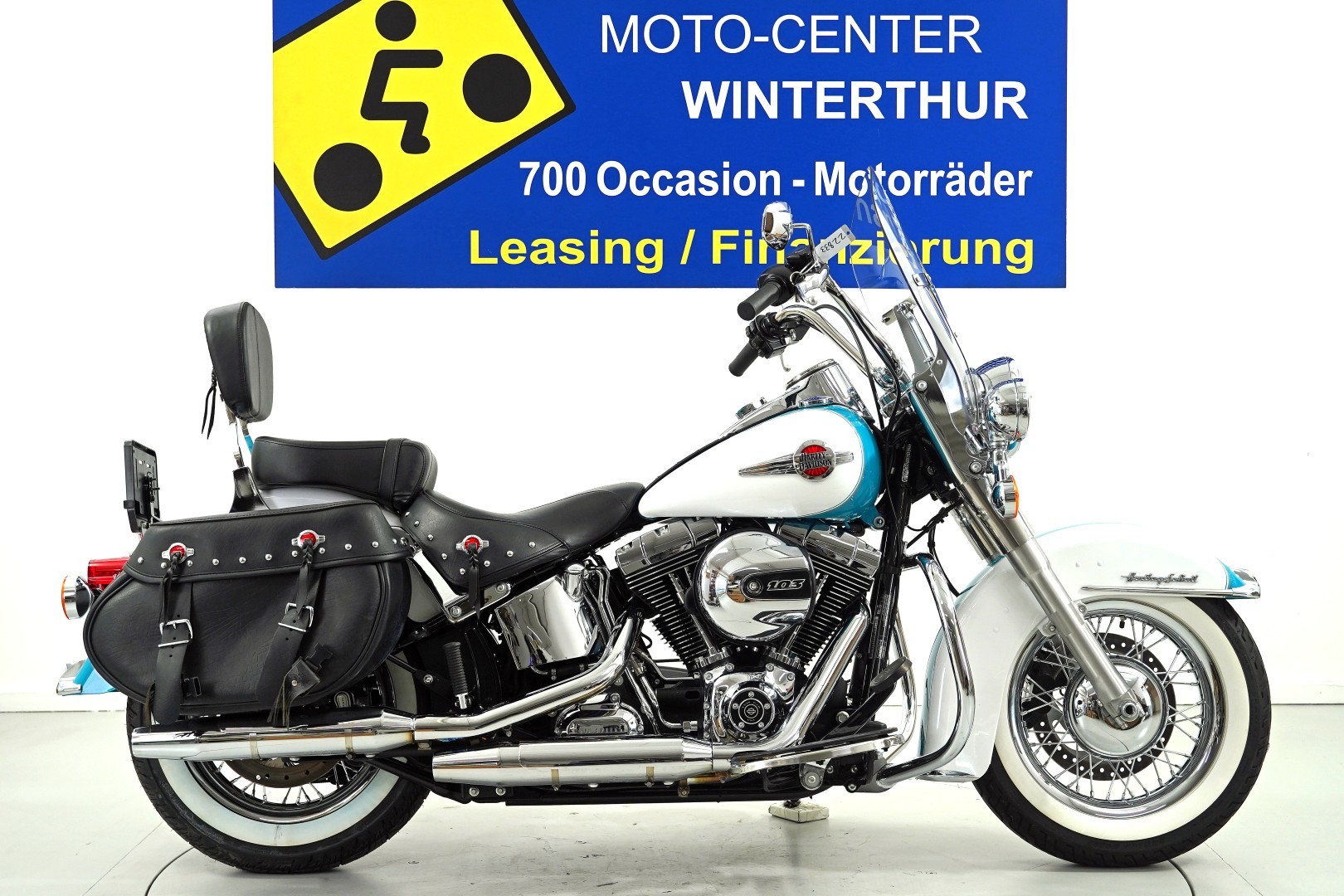 HARLEY-DAVIDSON FLSTC 1690 Heritage Softail Classic ABS-image-0