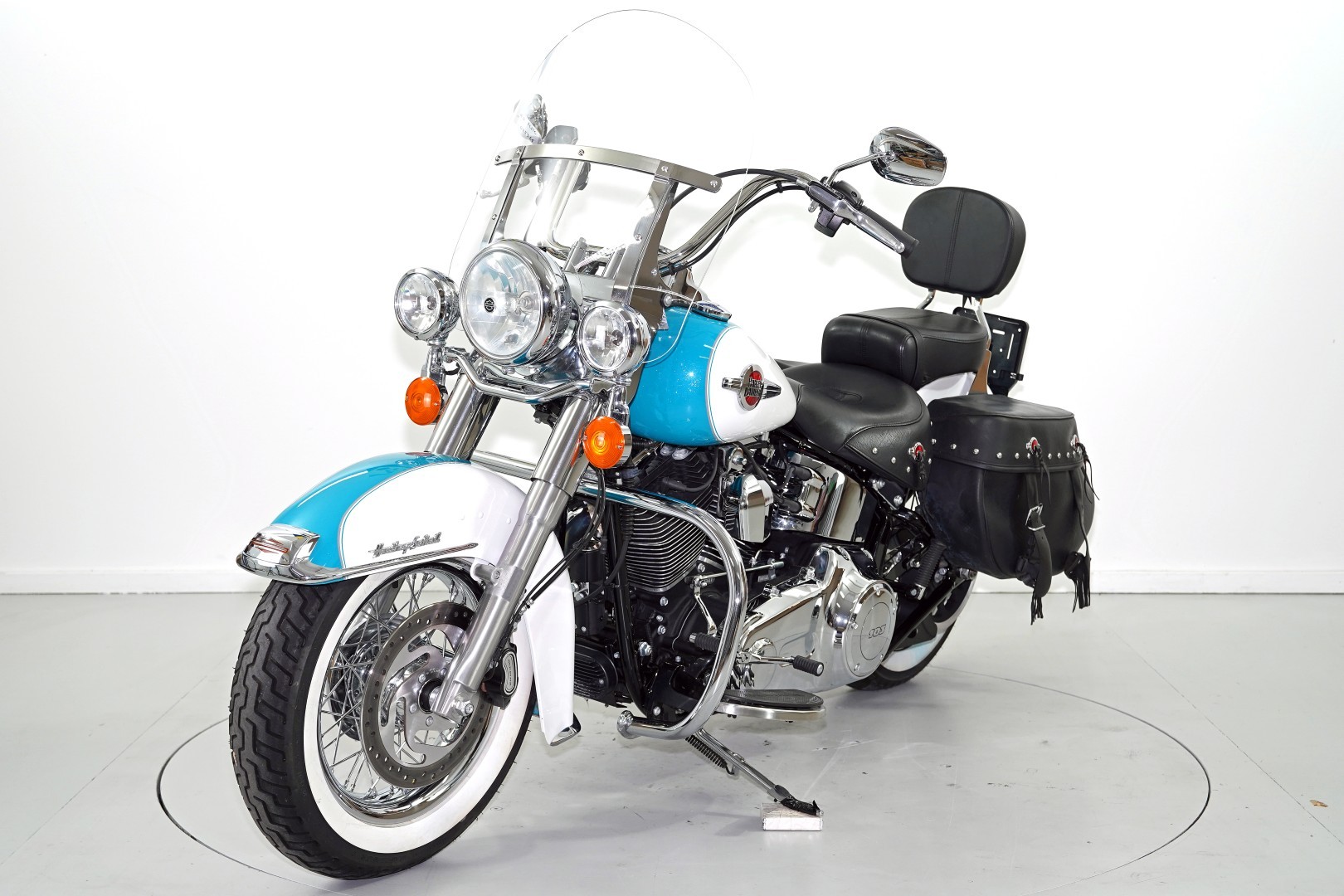 HARLEY-DAVIDSON FLSTC 1690 Heritage Softail Classic ABS-image-2