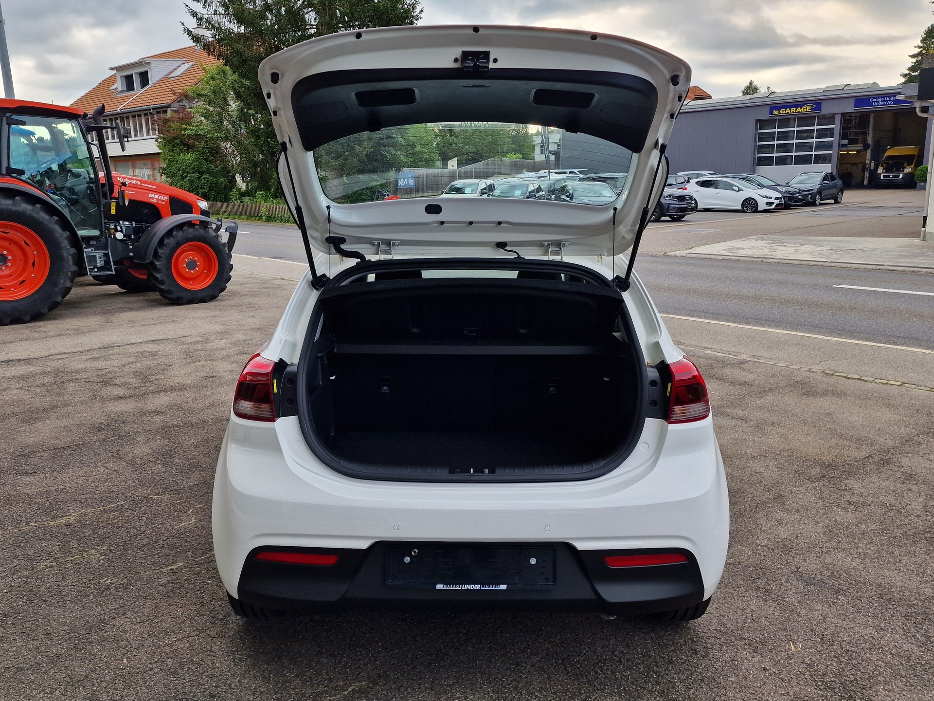 KIA Rio 1.0 T-GDi Power DCT-showroom-element-3