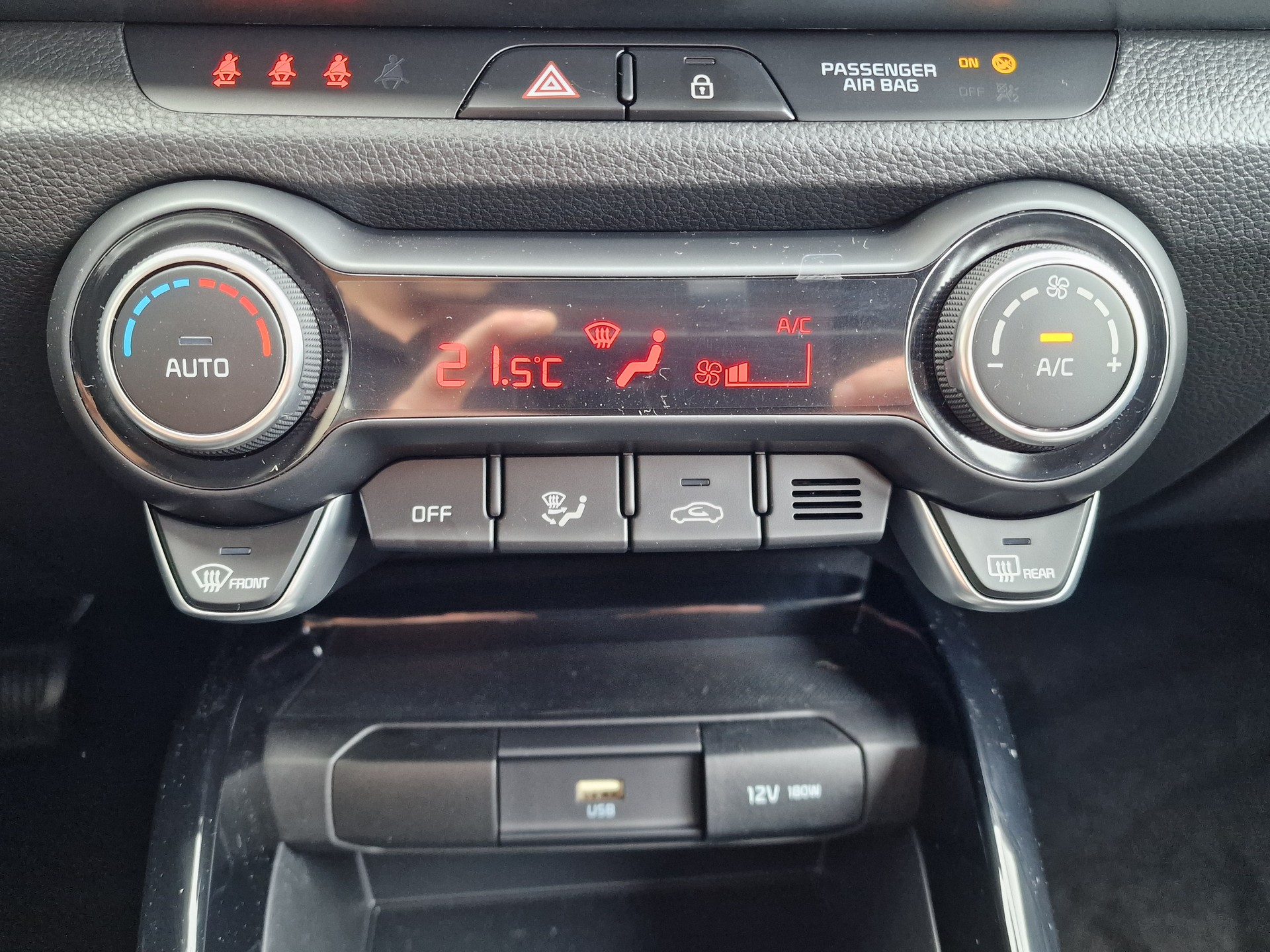 KIA Rio 1.0 T-GDi Power DCT-image-11
