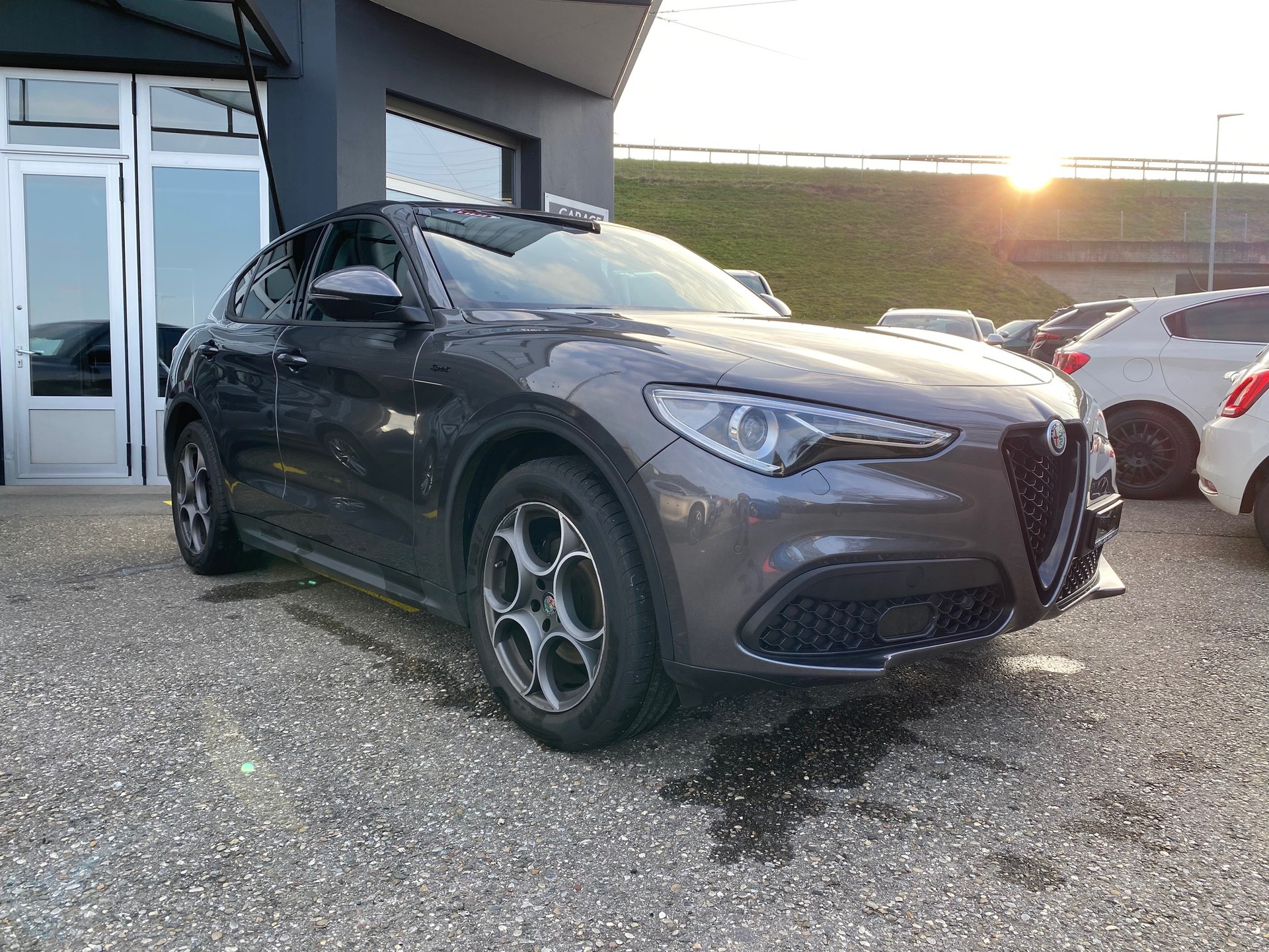 ALFA ROMEO Stelvio 2.0 Sprint Q4 Q4 Automatic-image-1