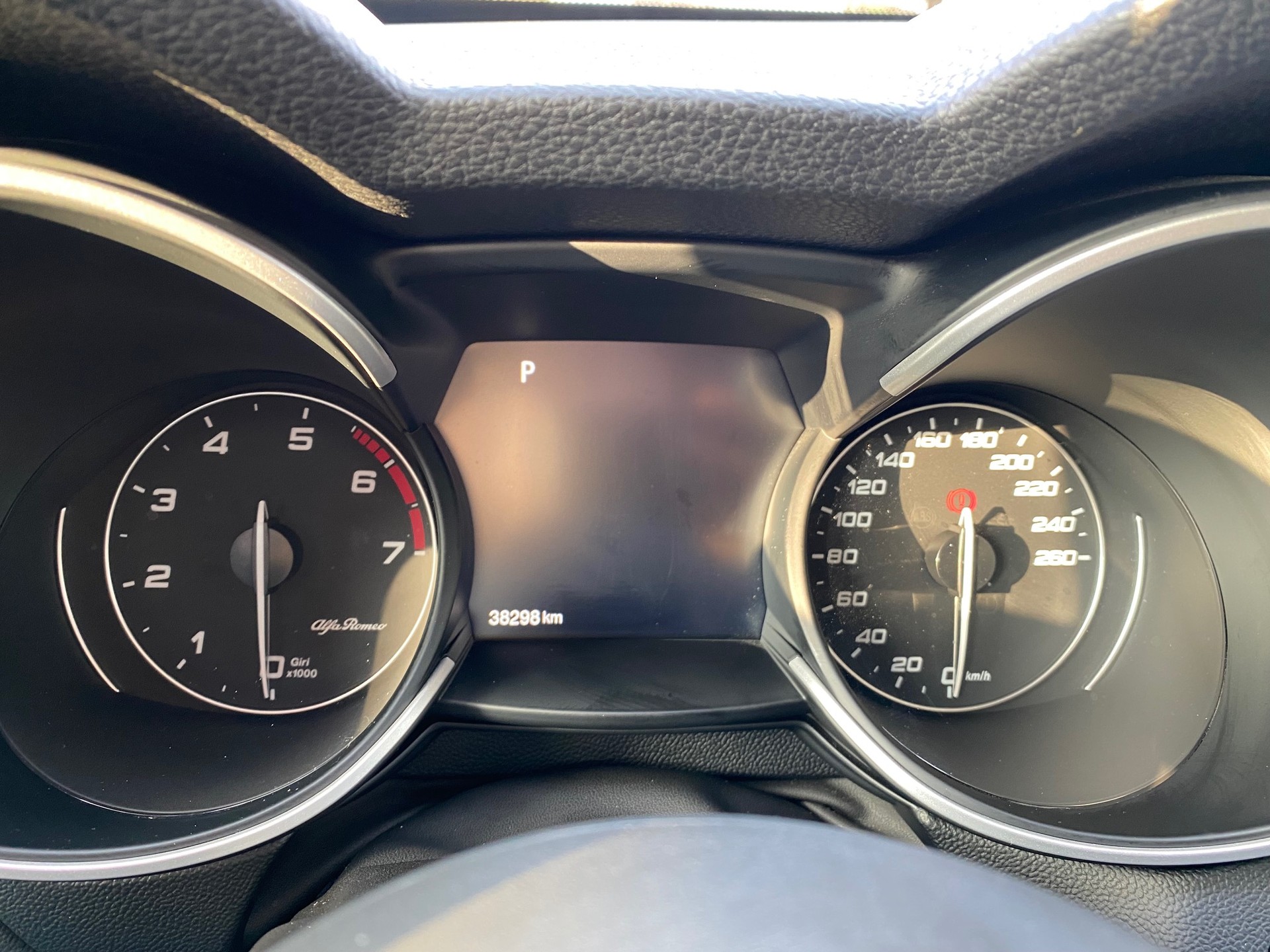 ALFA ROMEO Stelvio 2.0 Sprint Q4 Q4 Automatic-image-4