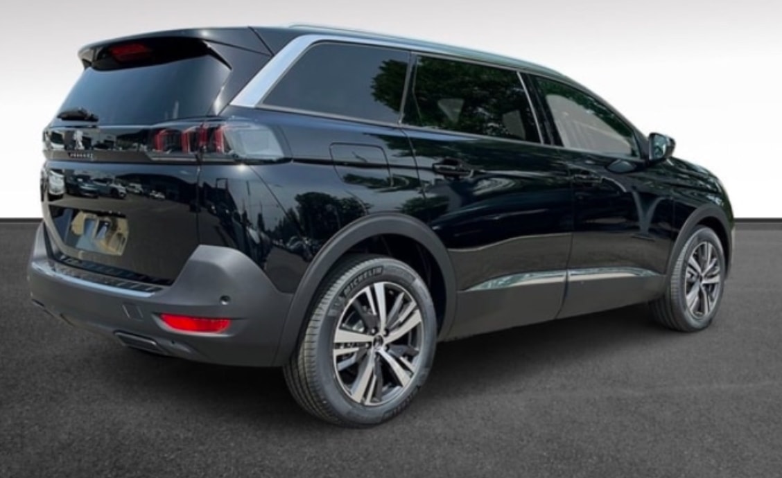 PEUGEOT 5008 1.5 BlueHDi Allure Pack EAT8-image-2