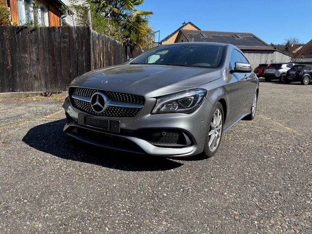 MERCEDES-BENZ Shooting Brake 180 AMG - Line 1.6-image-1