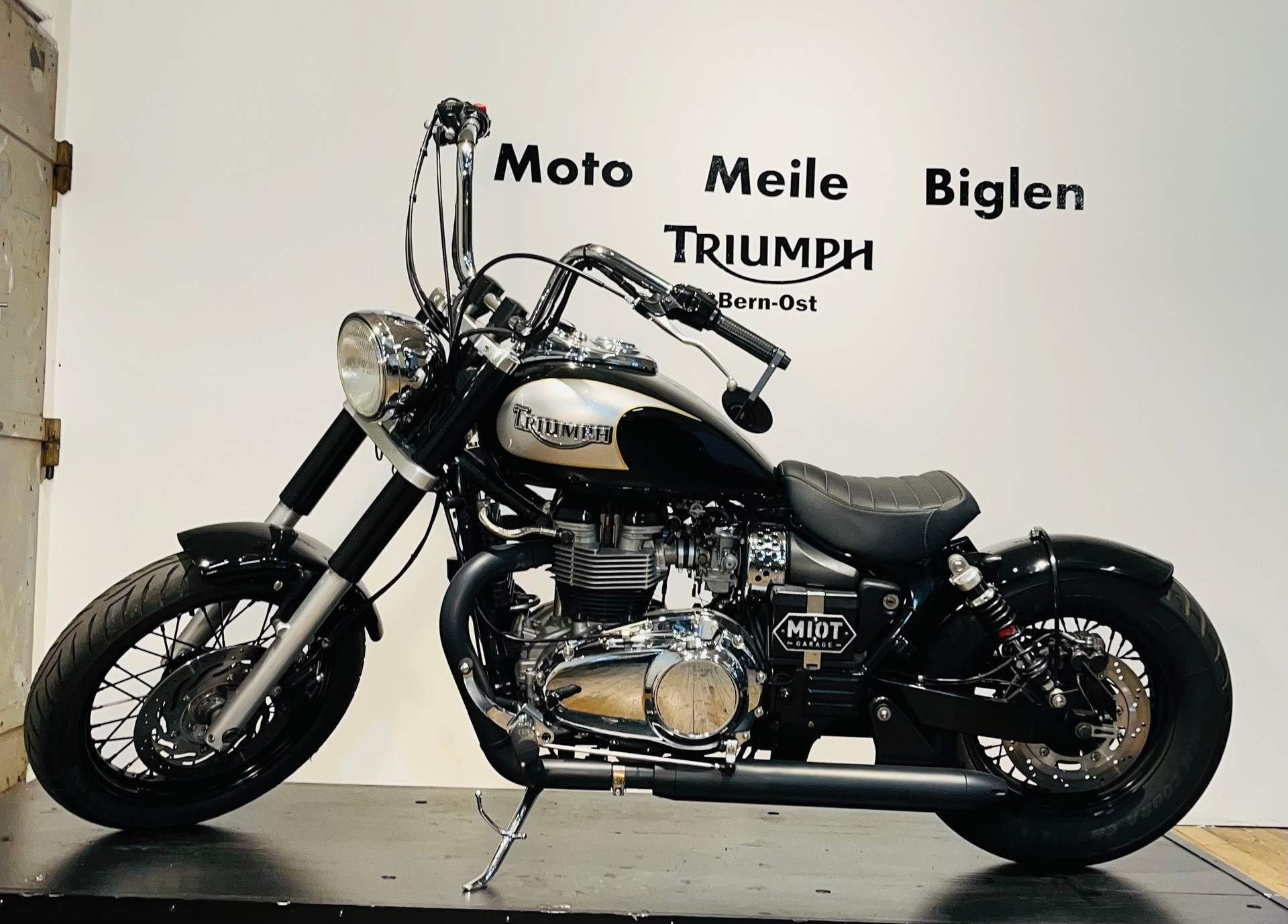 TRIUMPH Bonneville America 800-image-5