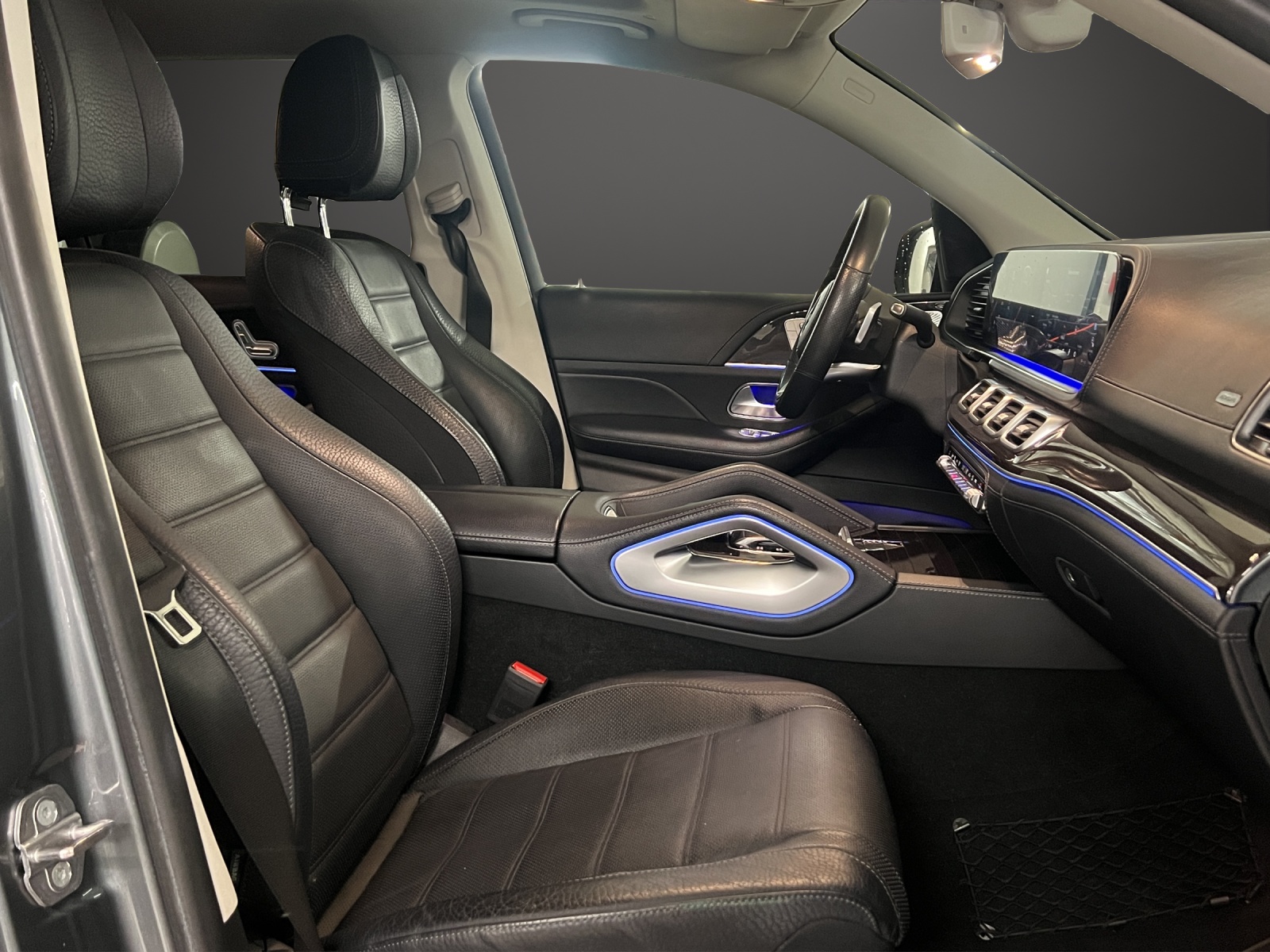 MERCEDES-BENZ GLS 400 d 4Matic AMG Line 9G-Tronic-image-10