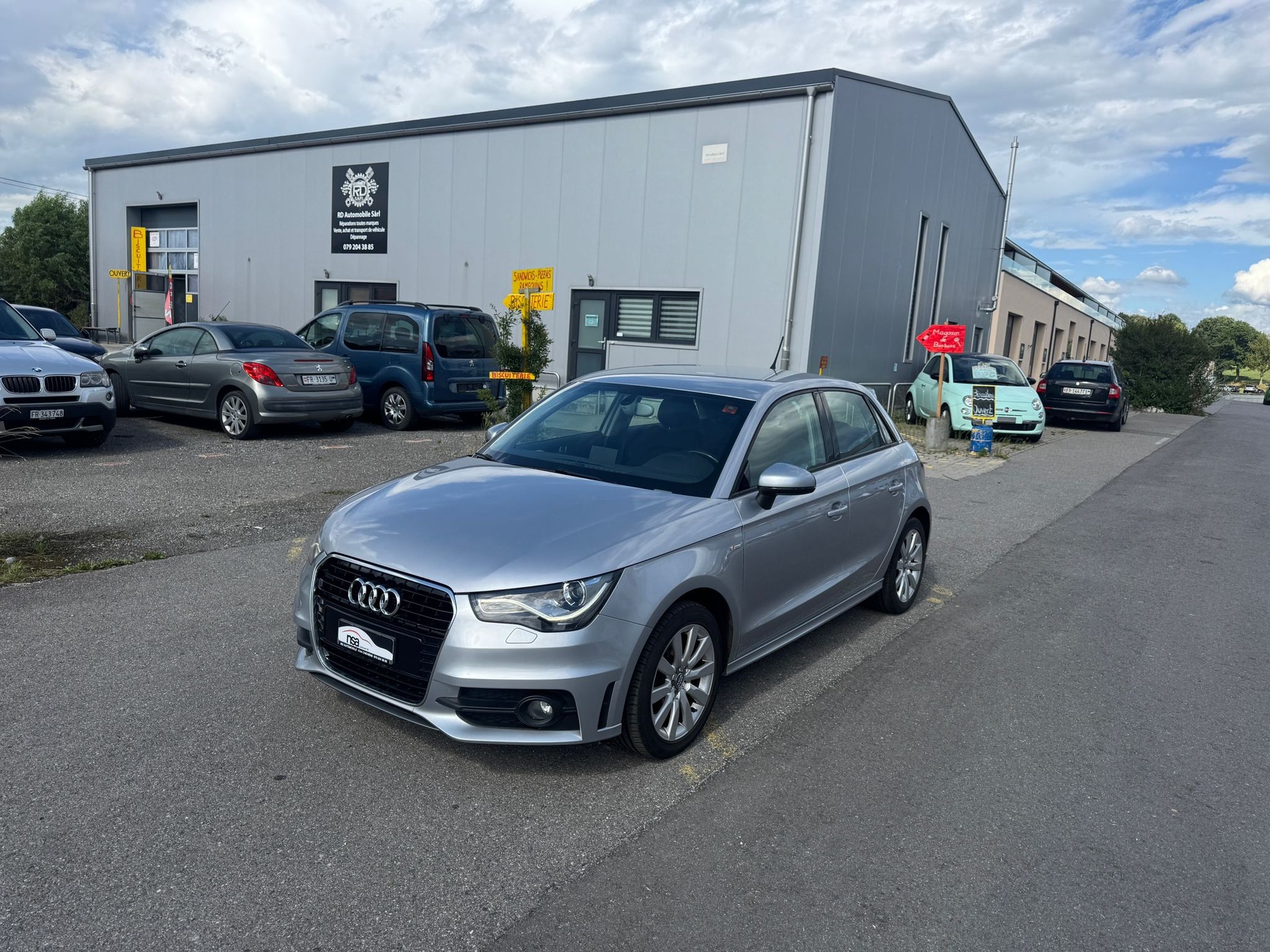 AUDI A1 Sportback 1.4 TFSI Ambition S-tronic-showroom-element-1