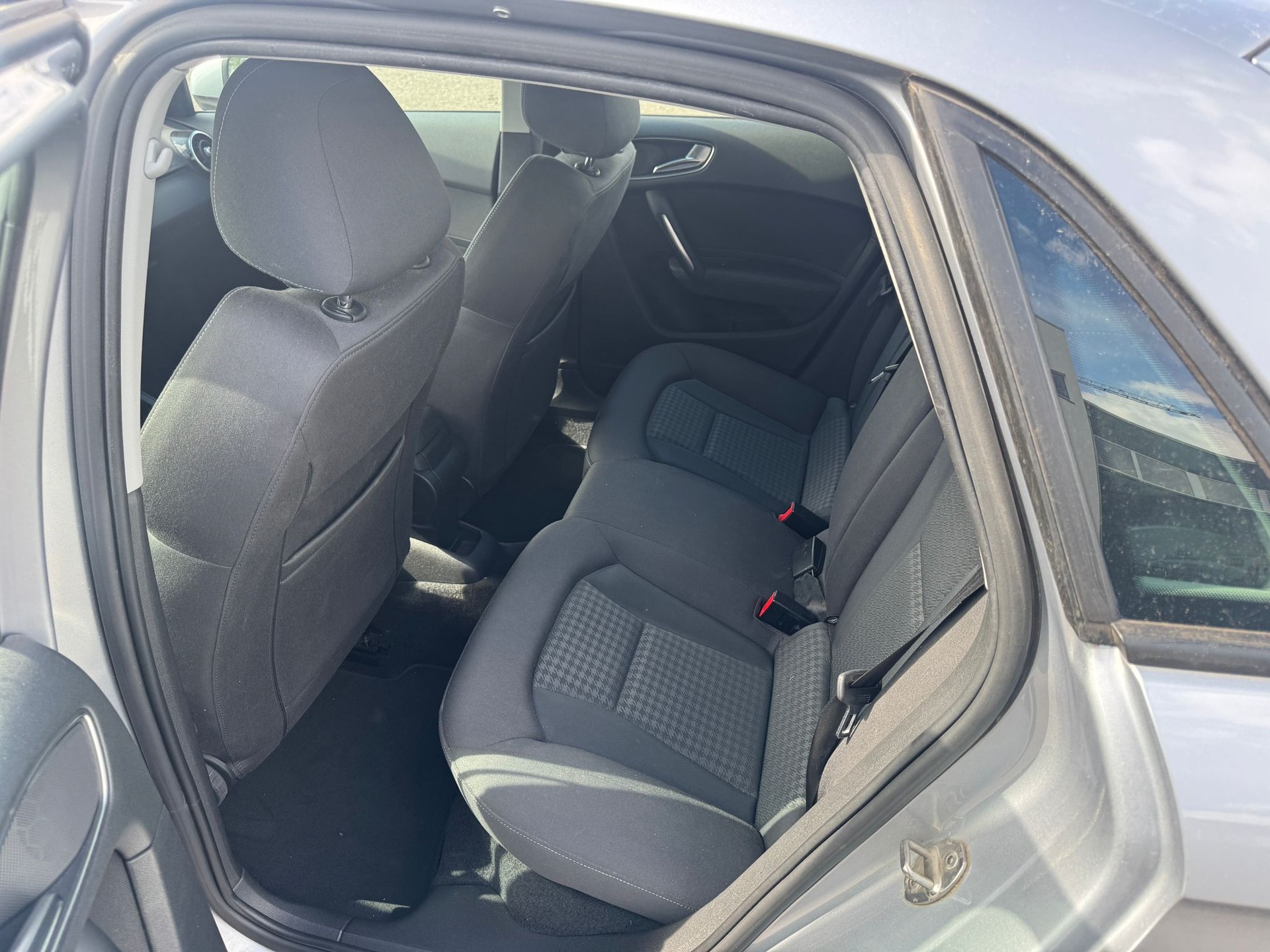 AUDI A1 Sportback 1.4 TFSI Ambition S-tronic-image-7