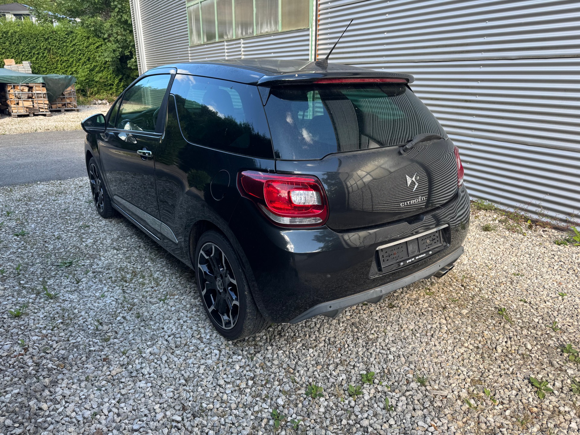 DS AUTOMOBILES DS3 1.6 THP Sport Chic-image-3