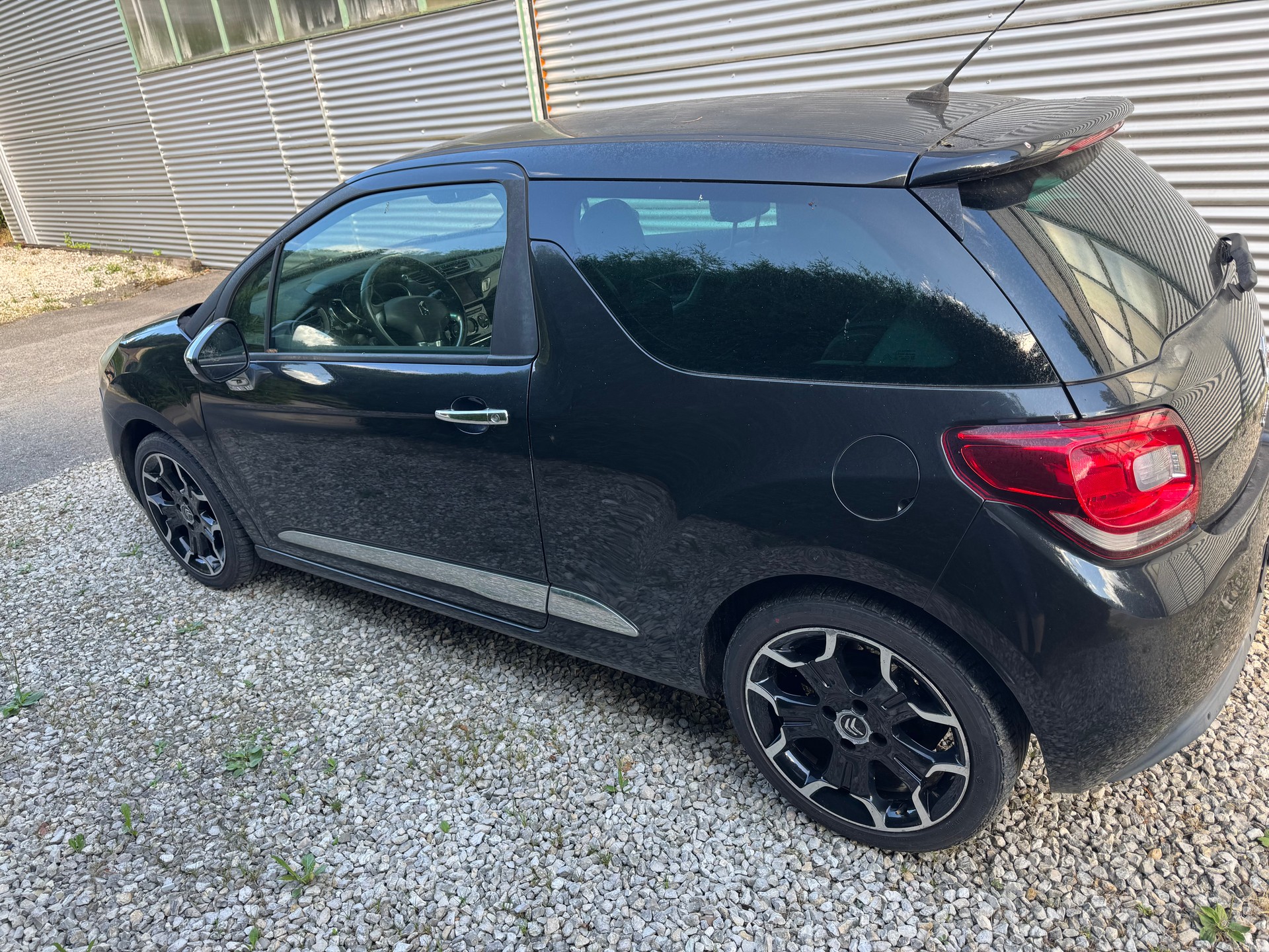 DS AUTOMOBILES DS3 1.6 THP Sport Chic-image-6