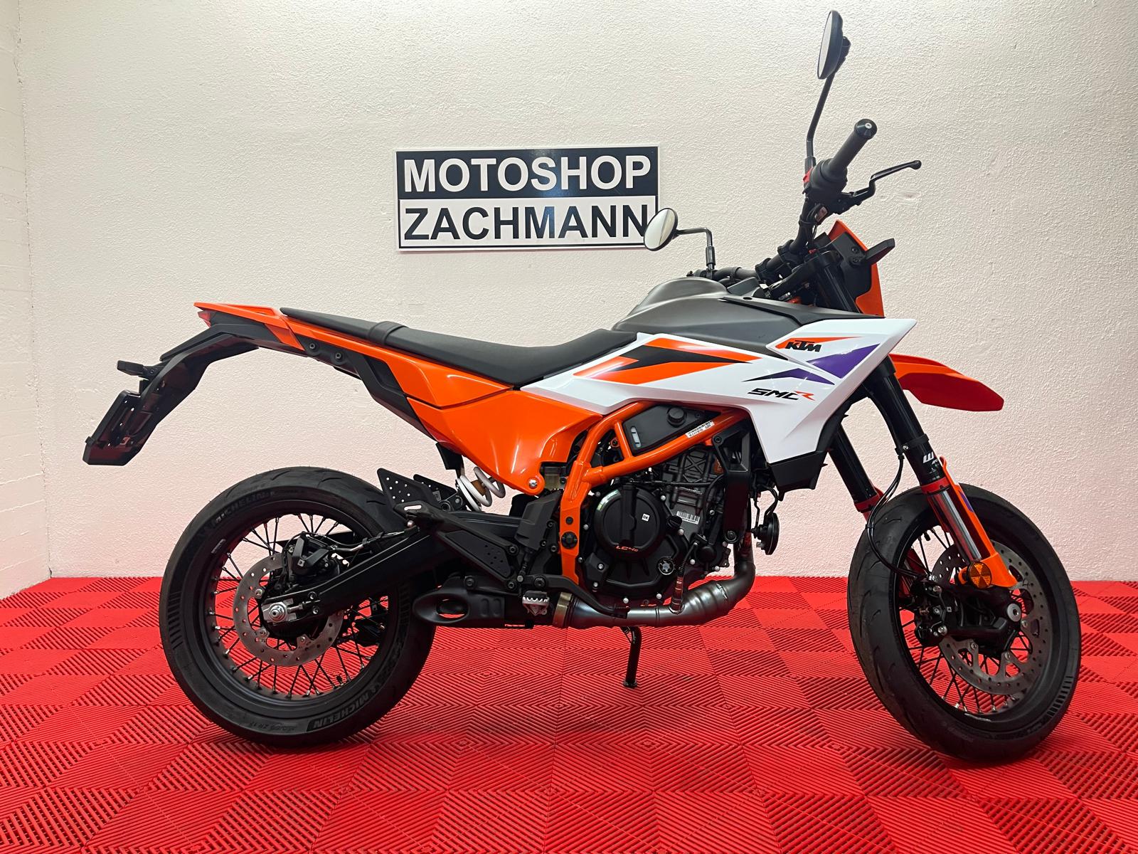 KTM 390 SMC R-image-0