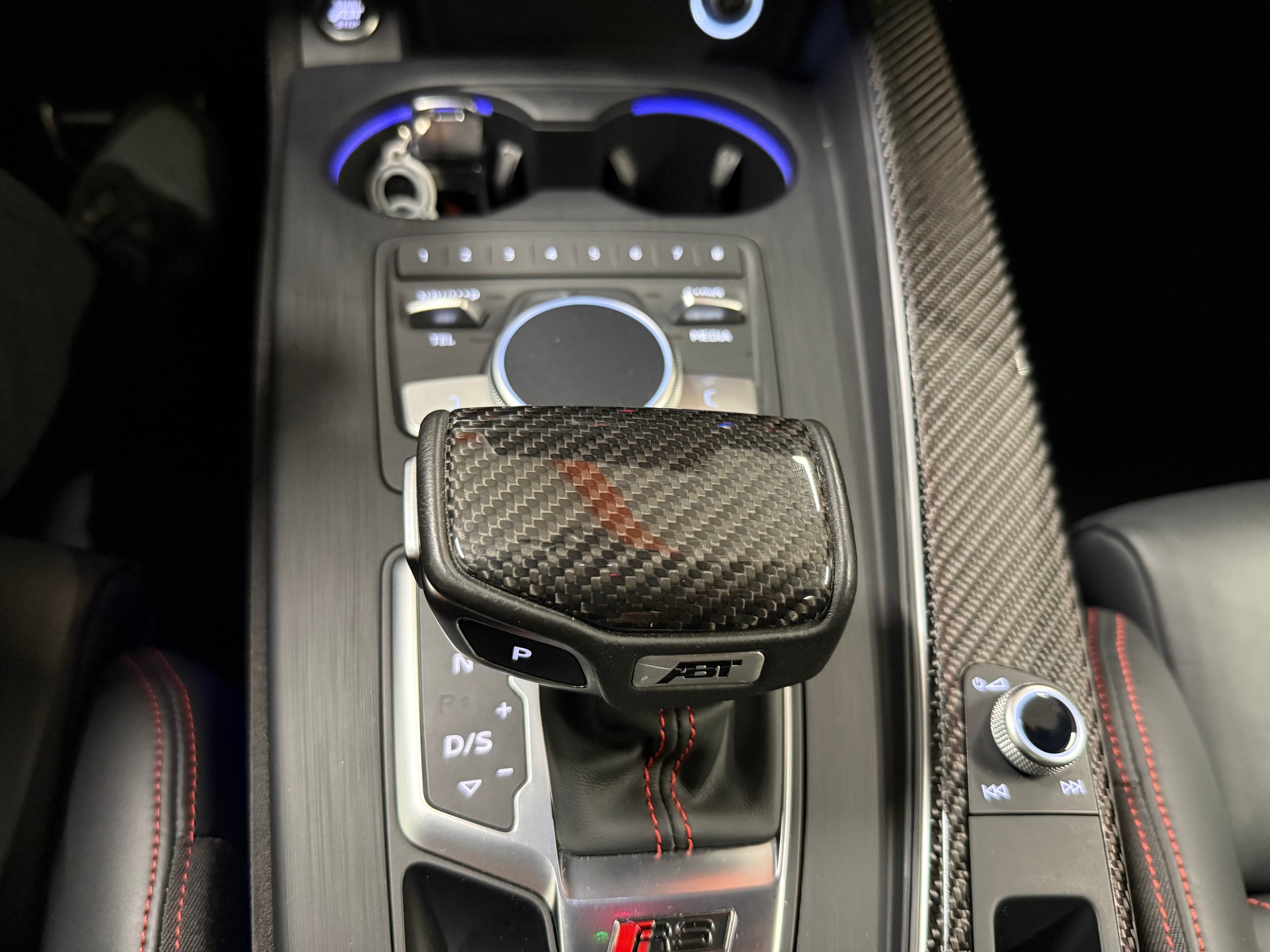 AUDI RS4+ Avant 2.9 TFSI quattro tiptronic-image-24