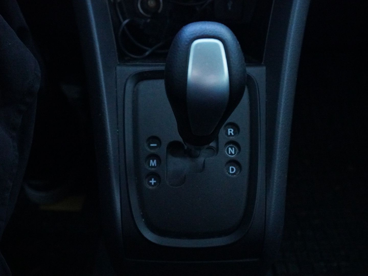 SUZUKI Celerio 1.0 Sergio Cellano Top AGS-image-7