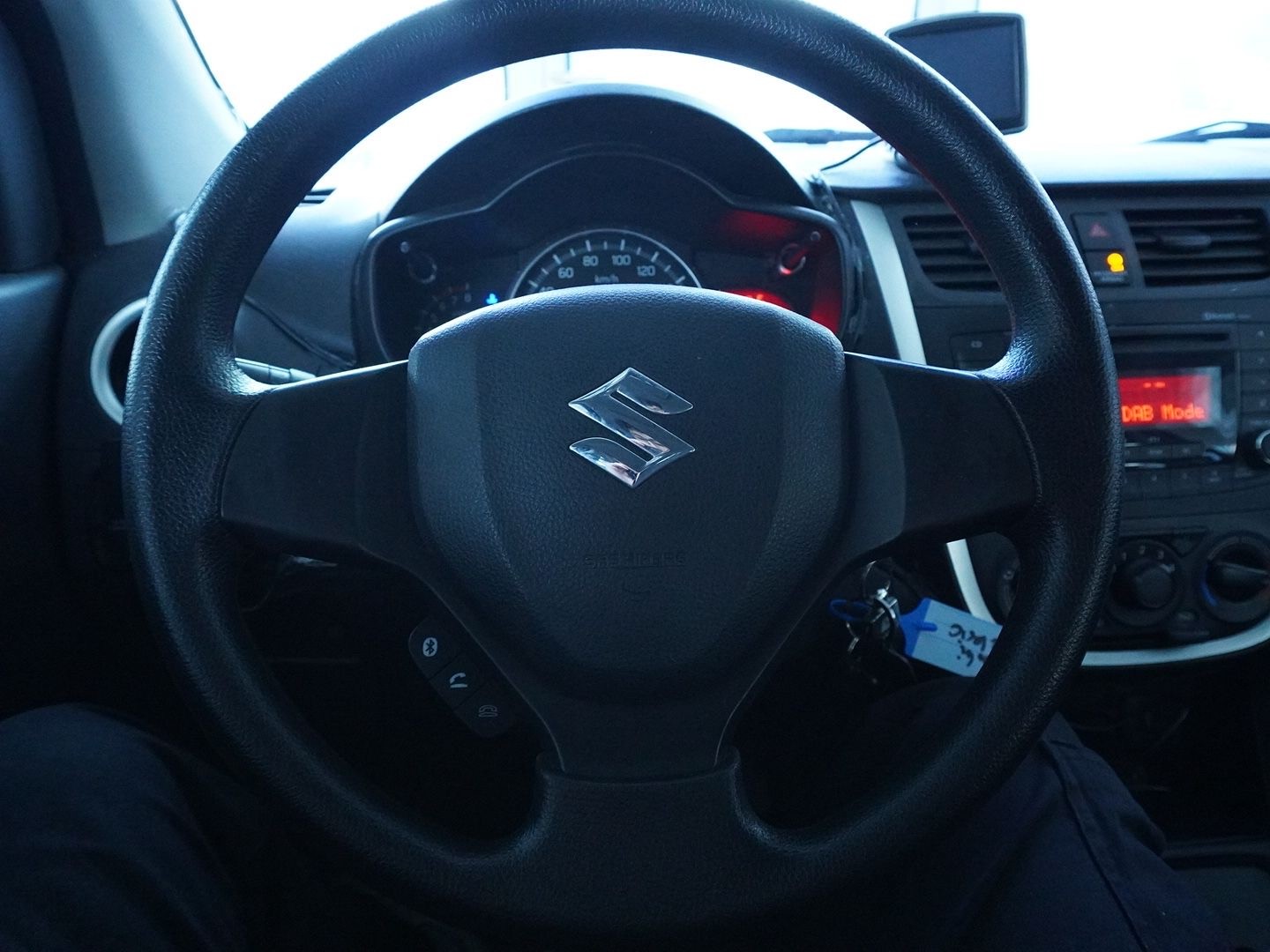 SUZUKI Celerio 1.0 Sergio Cellano Top AGS-image-6