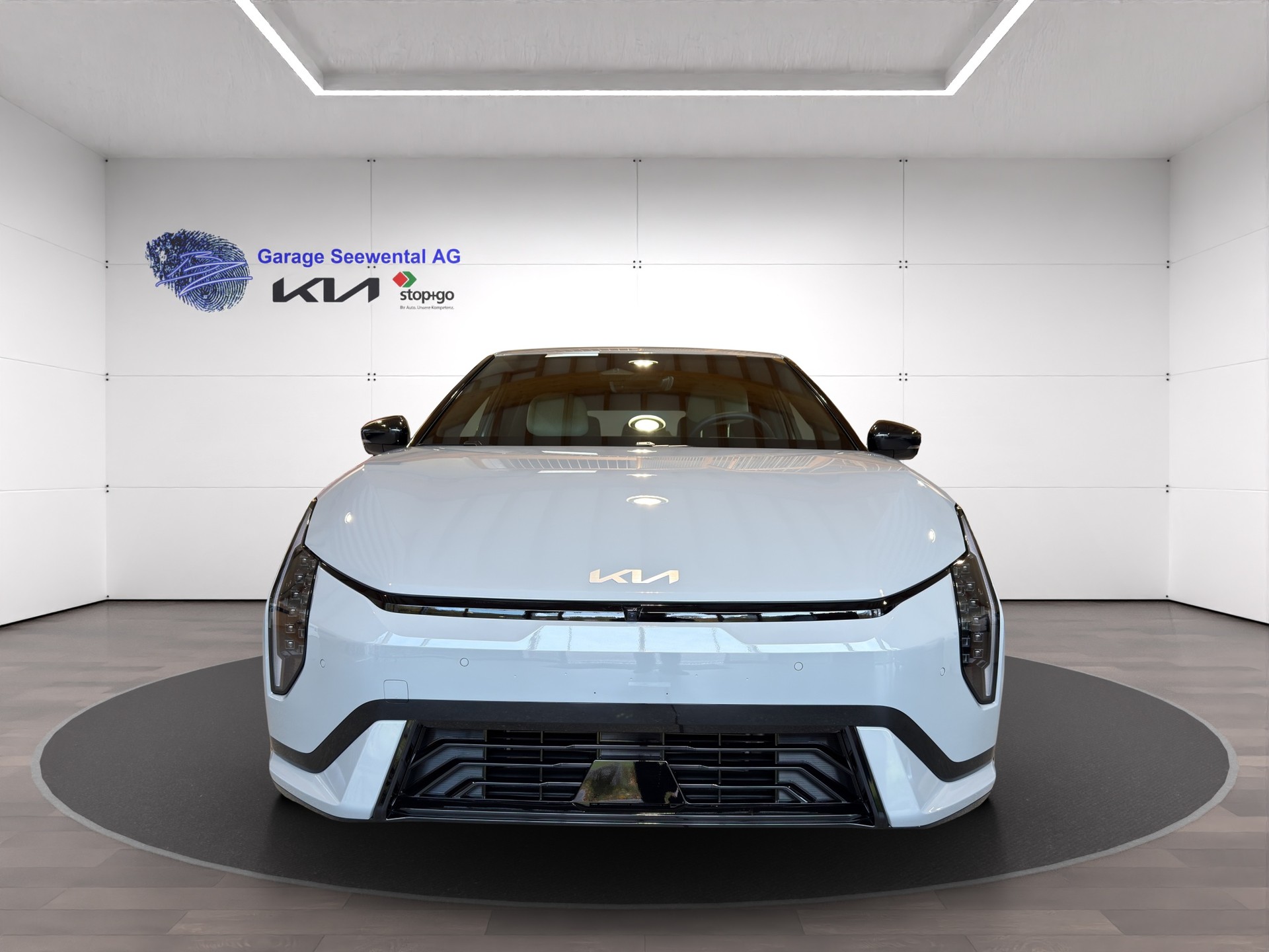 KIA GT Line-showroom-element-1