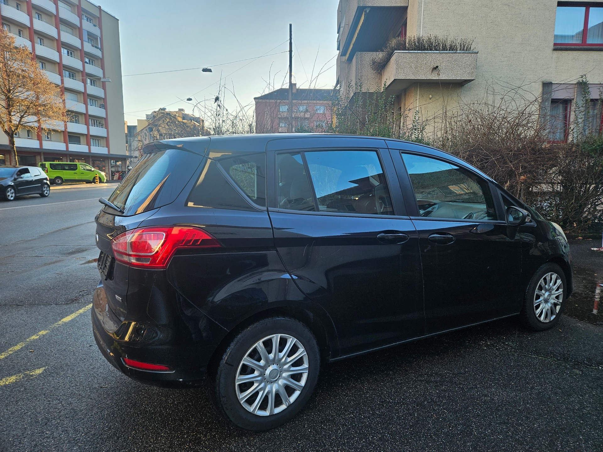 FORD B-Max 1.6 TDCi Titanium-image-6