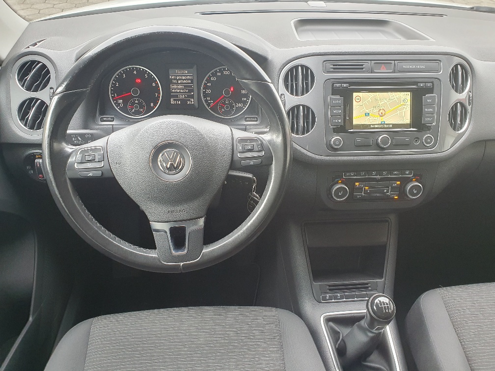 VW Tiguan 1.4 TSI BlueMotion Trend&Fun-image-5