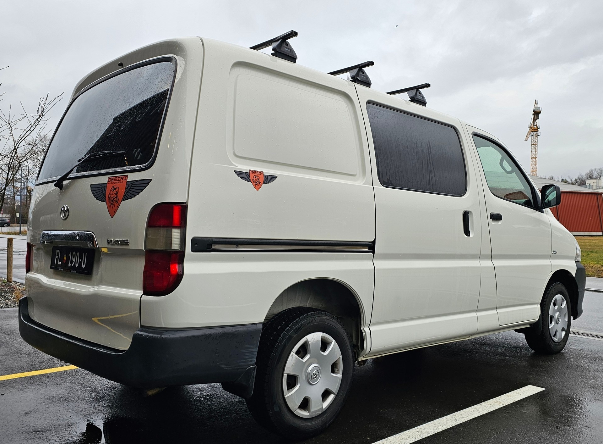 TOYOTA Hiace D-4D Van SWB-image-5