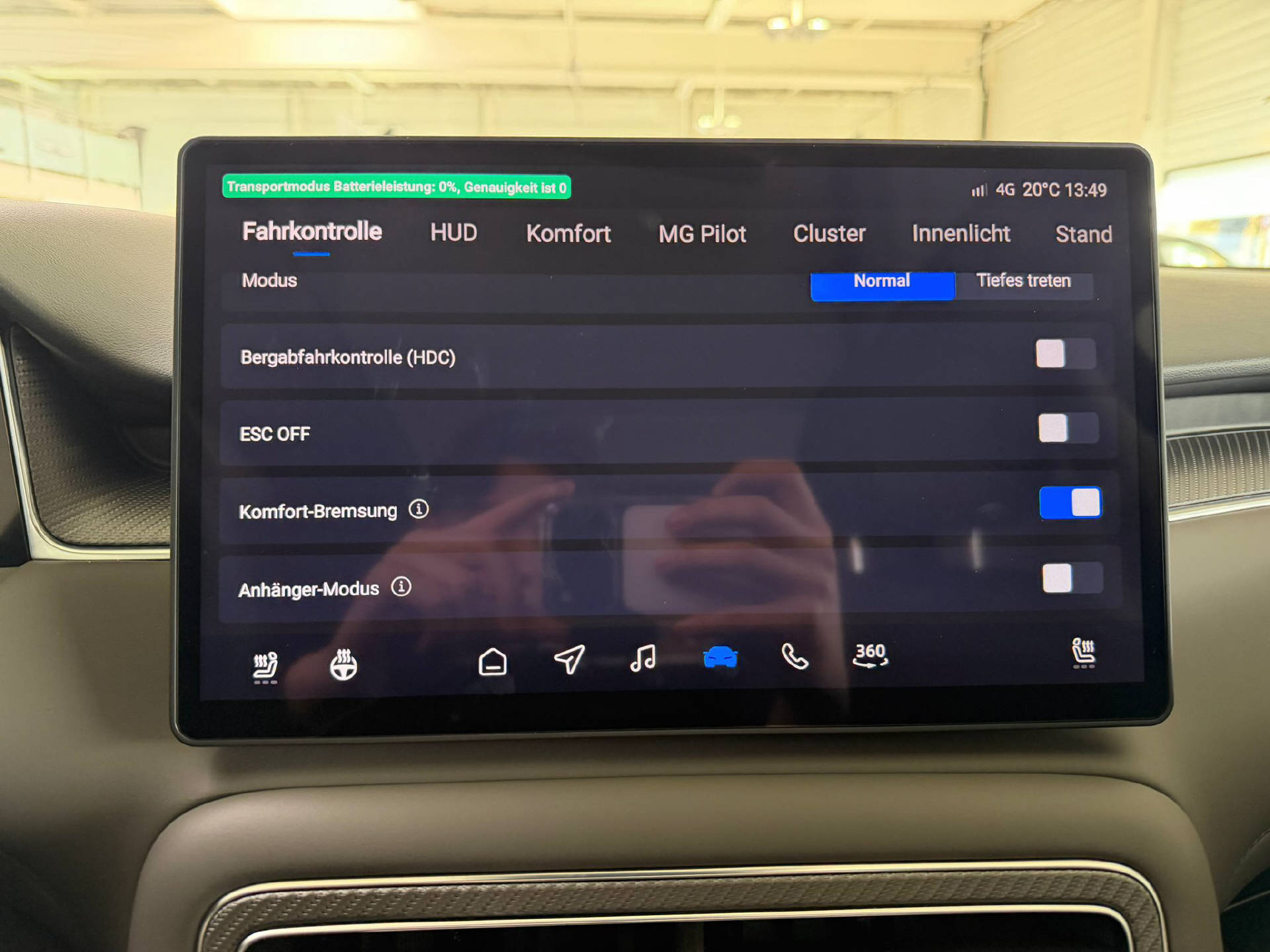 MG S6 EV 77 kWh Luxury 4WD-image-16