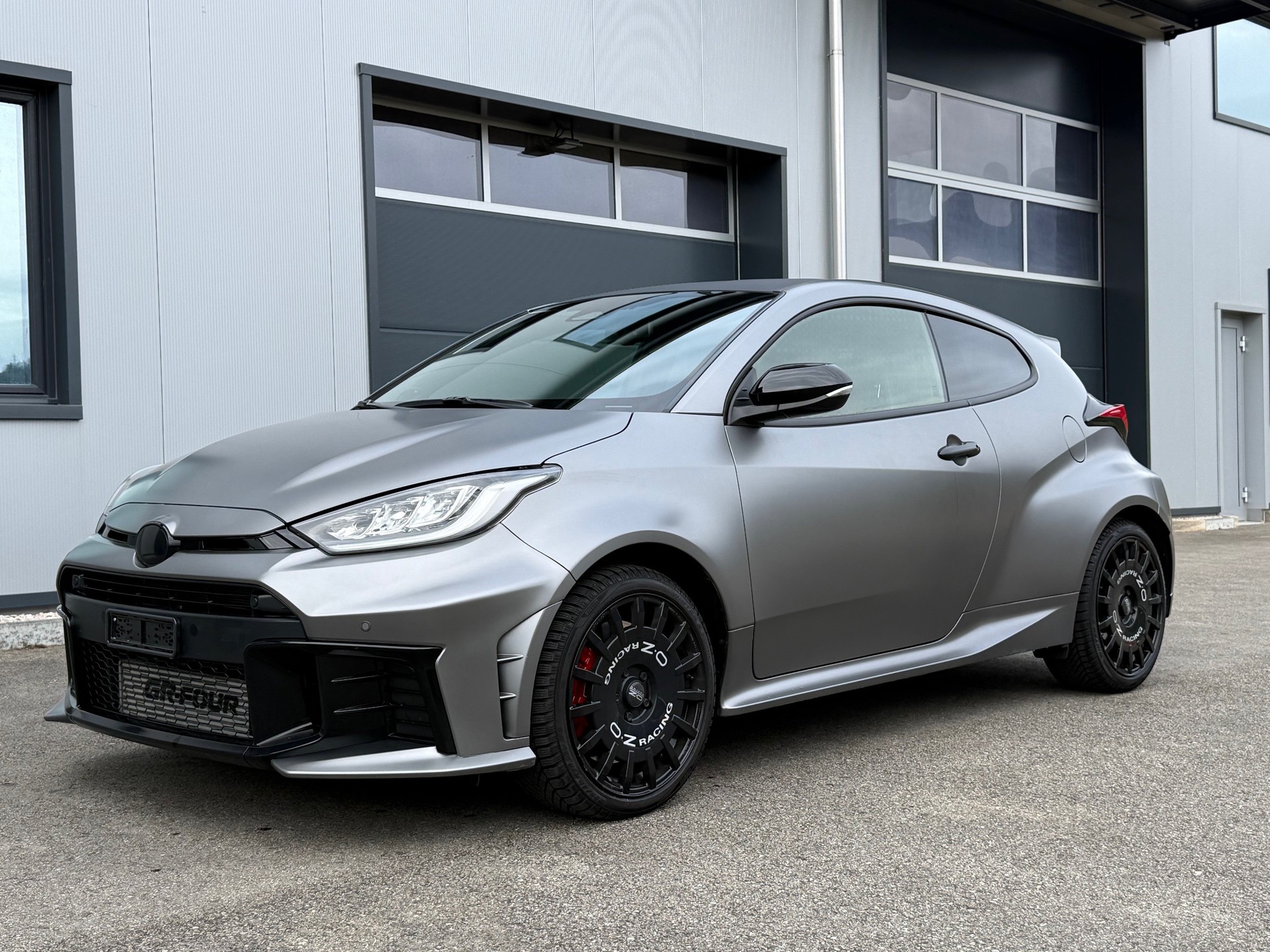 TOYOTA Yaris 1.6 GR Sport