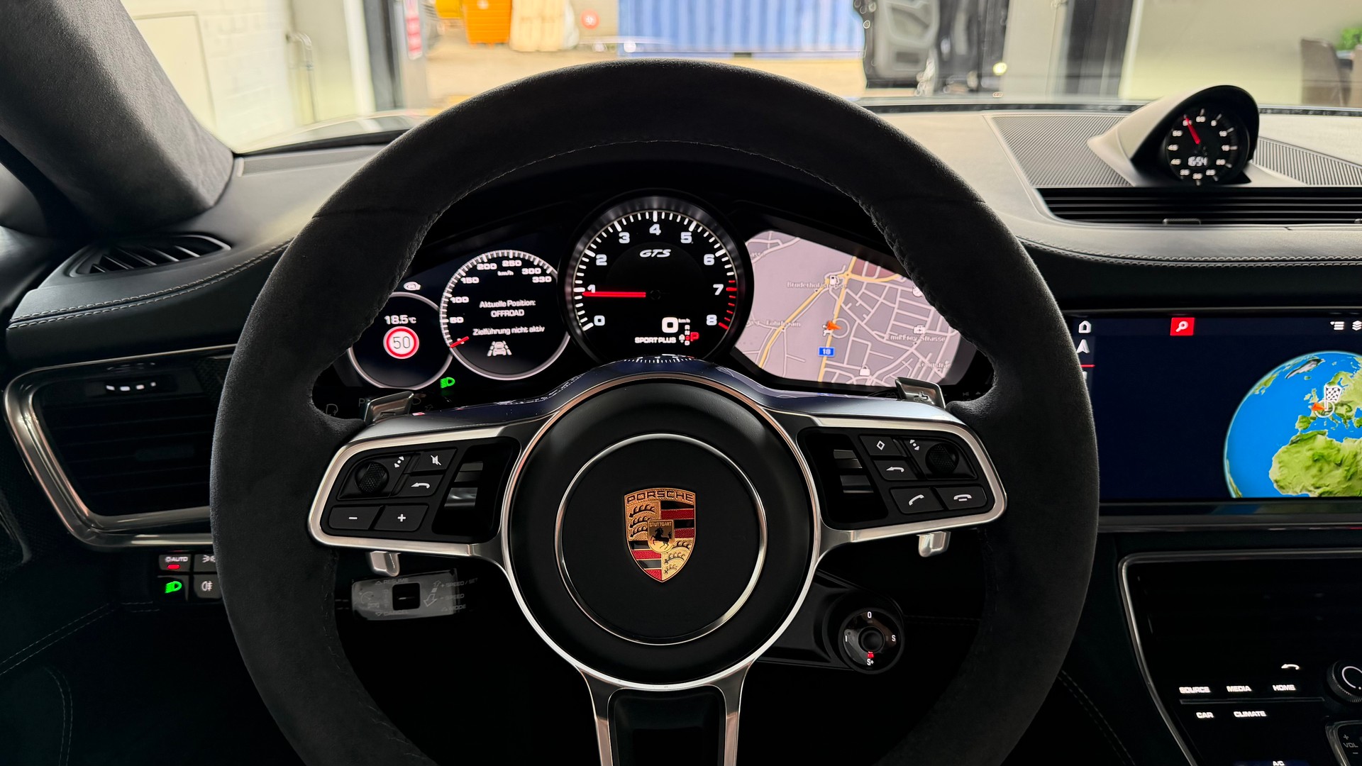 PORSCHE Panamera GTS 460PS 4.0 V8 4X4 Sport Turismo PDK-image-18