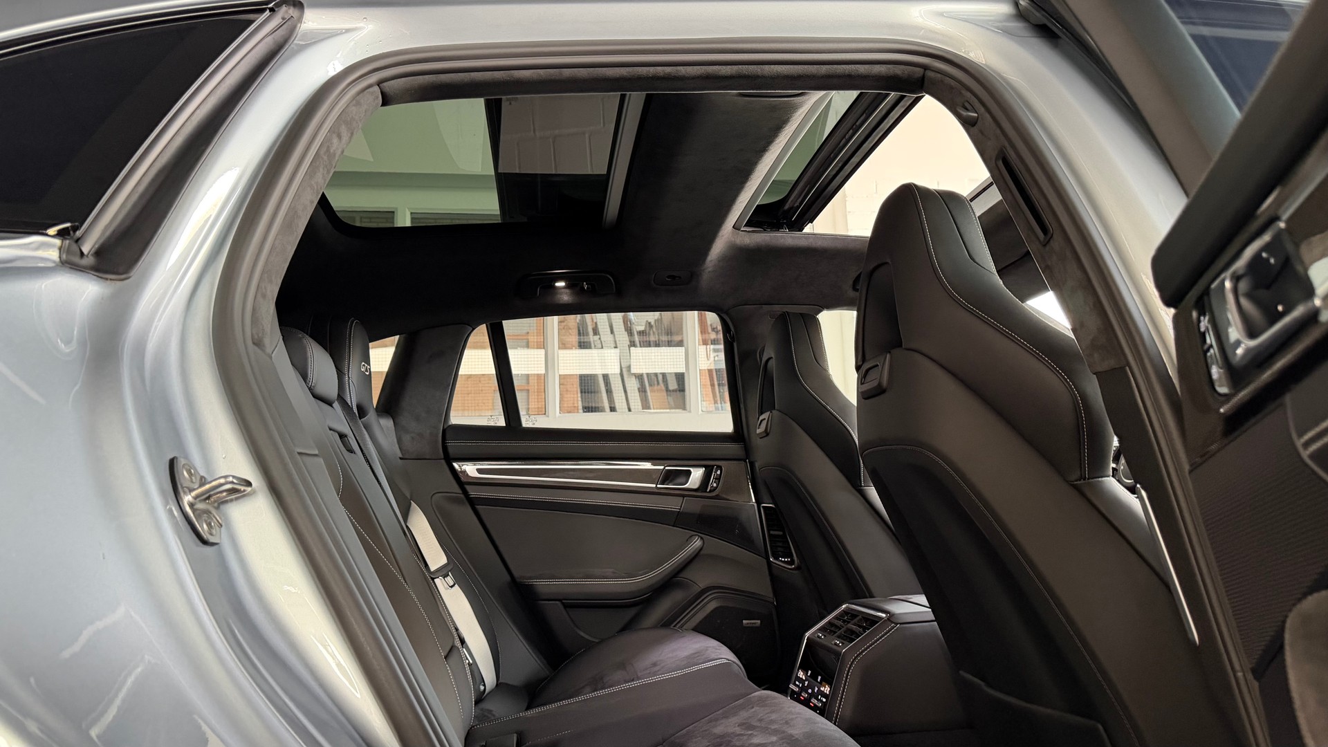 PORSCHE Panamera GTS 460PS 4.0 V8 4X4 Sport Turismo PDK-image-10