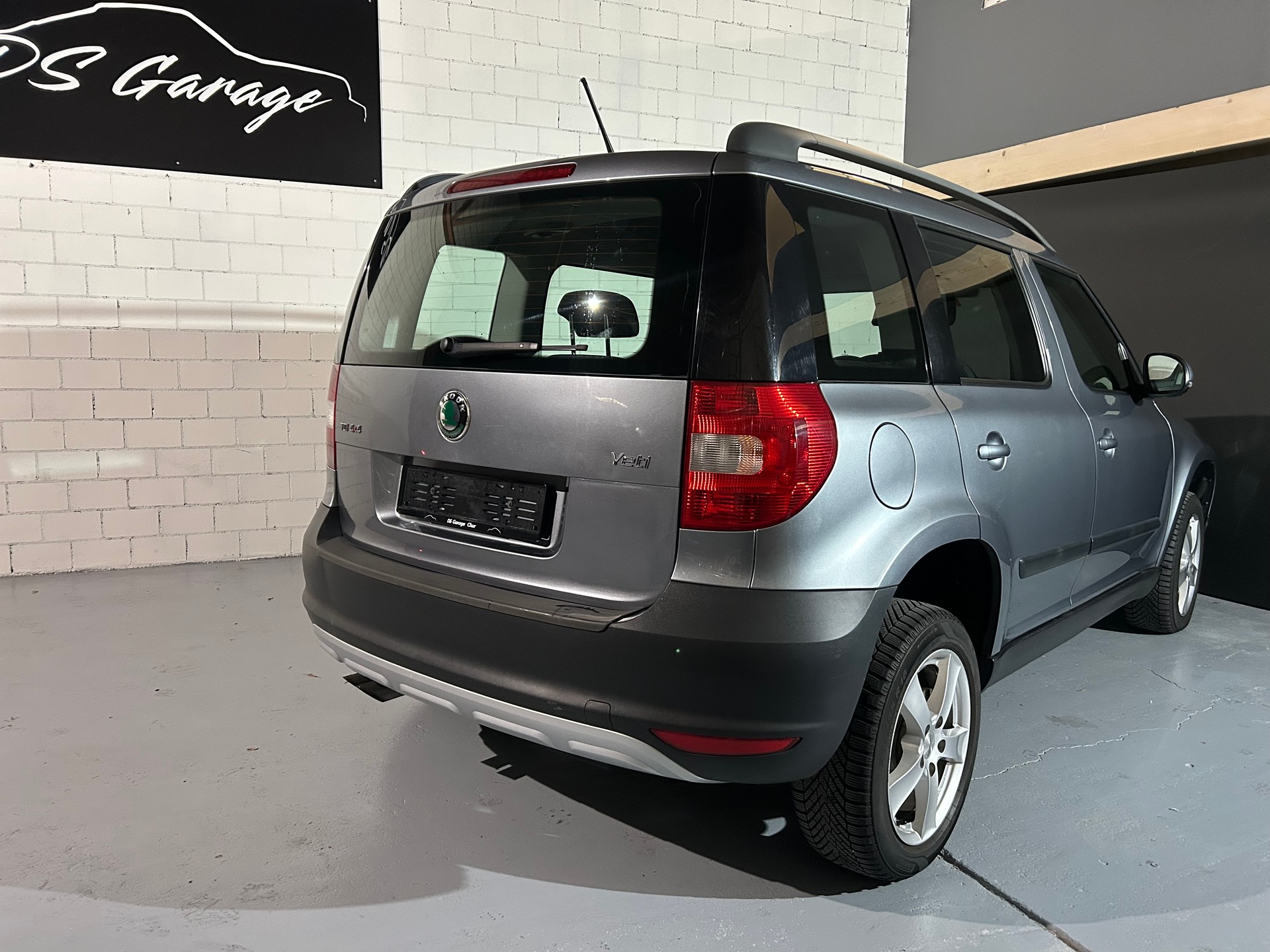 SKODA Yeti 2.0 TDI AllDrive 4x4 DSG-image-5