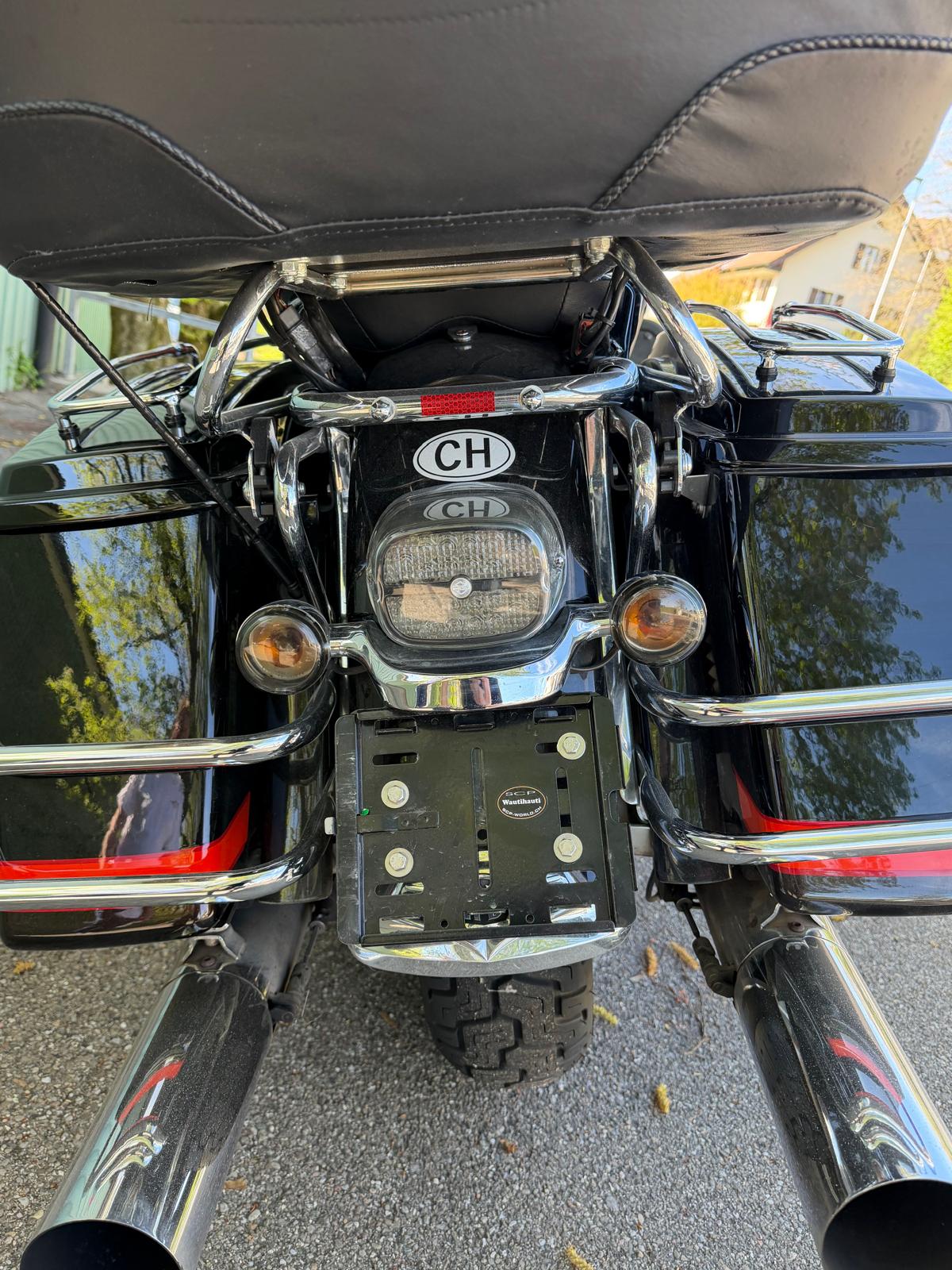 HARLEY-DAVIDSON FLHTCSE2 Electra Glide CVO-image-6