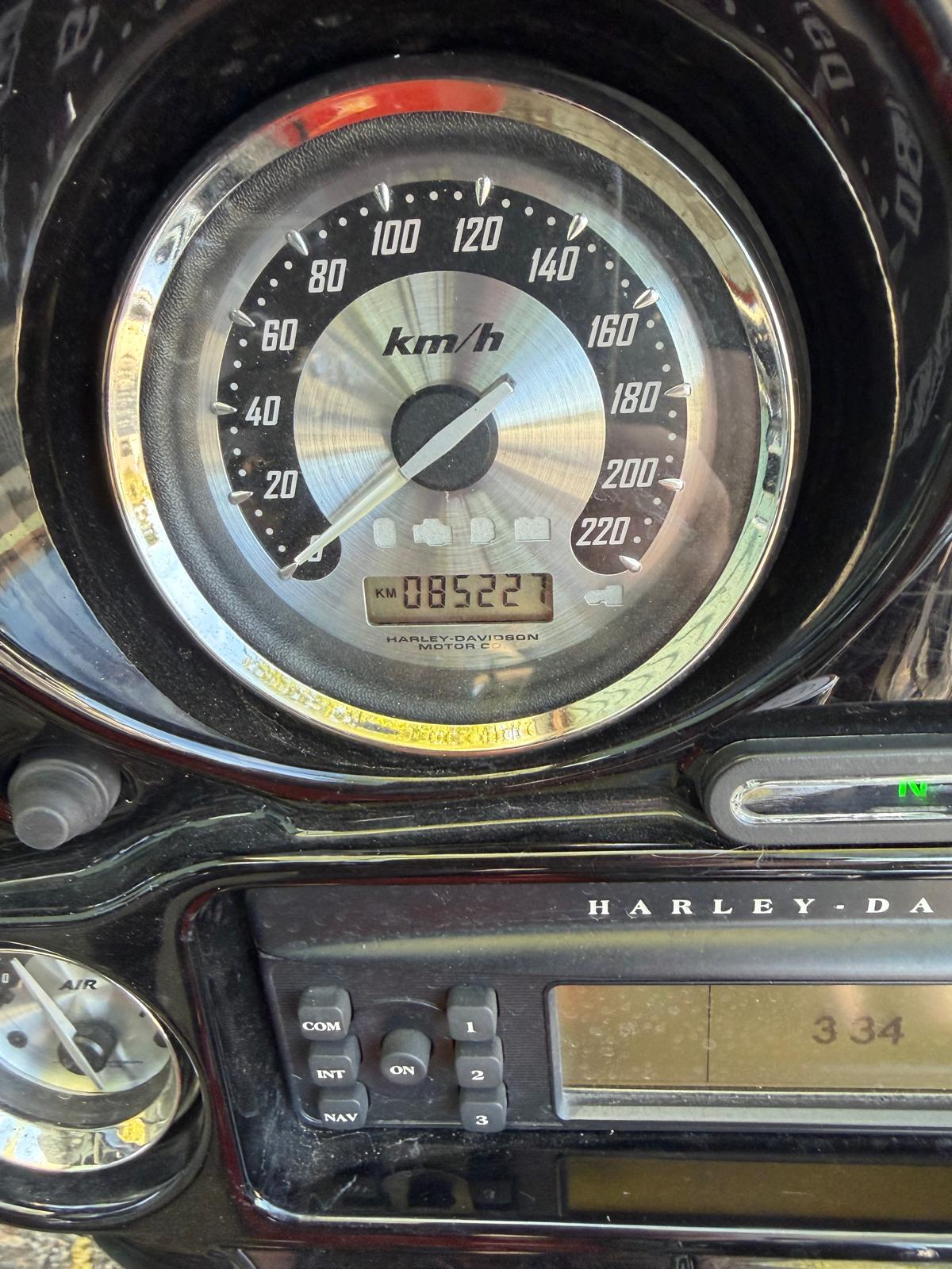 HARLEY-DAVIDSON FLHTCSE2 Electra Glide CVO-image-7
