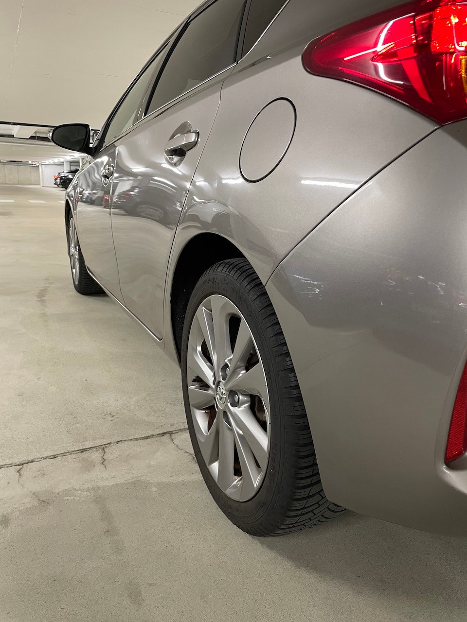 TOYOTA Auris 1.8 16V HSD Linea Sol-image-6