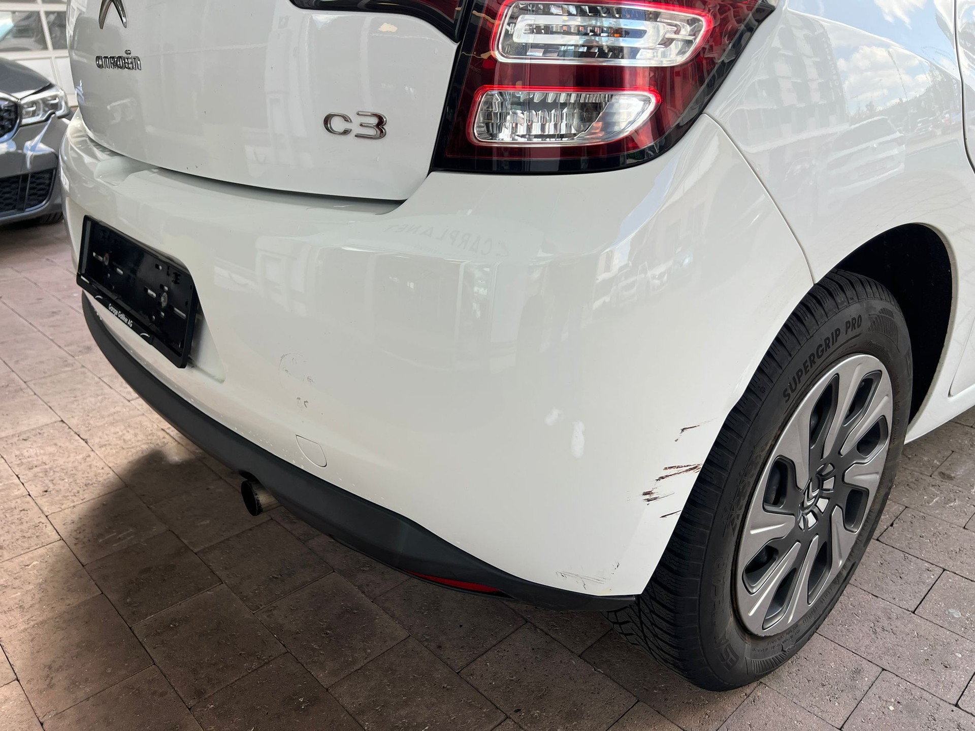 CITROEN C3 1.2i Attraction-image-7