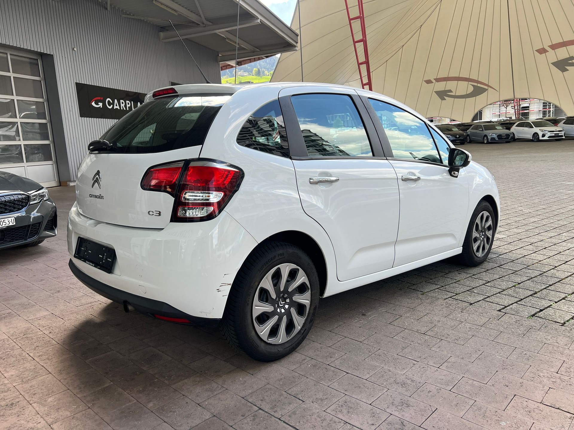 CITROEN C3 1.2i Attraction-image-5