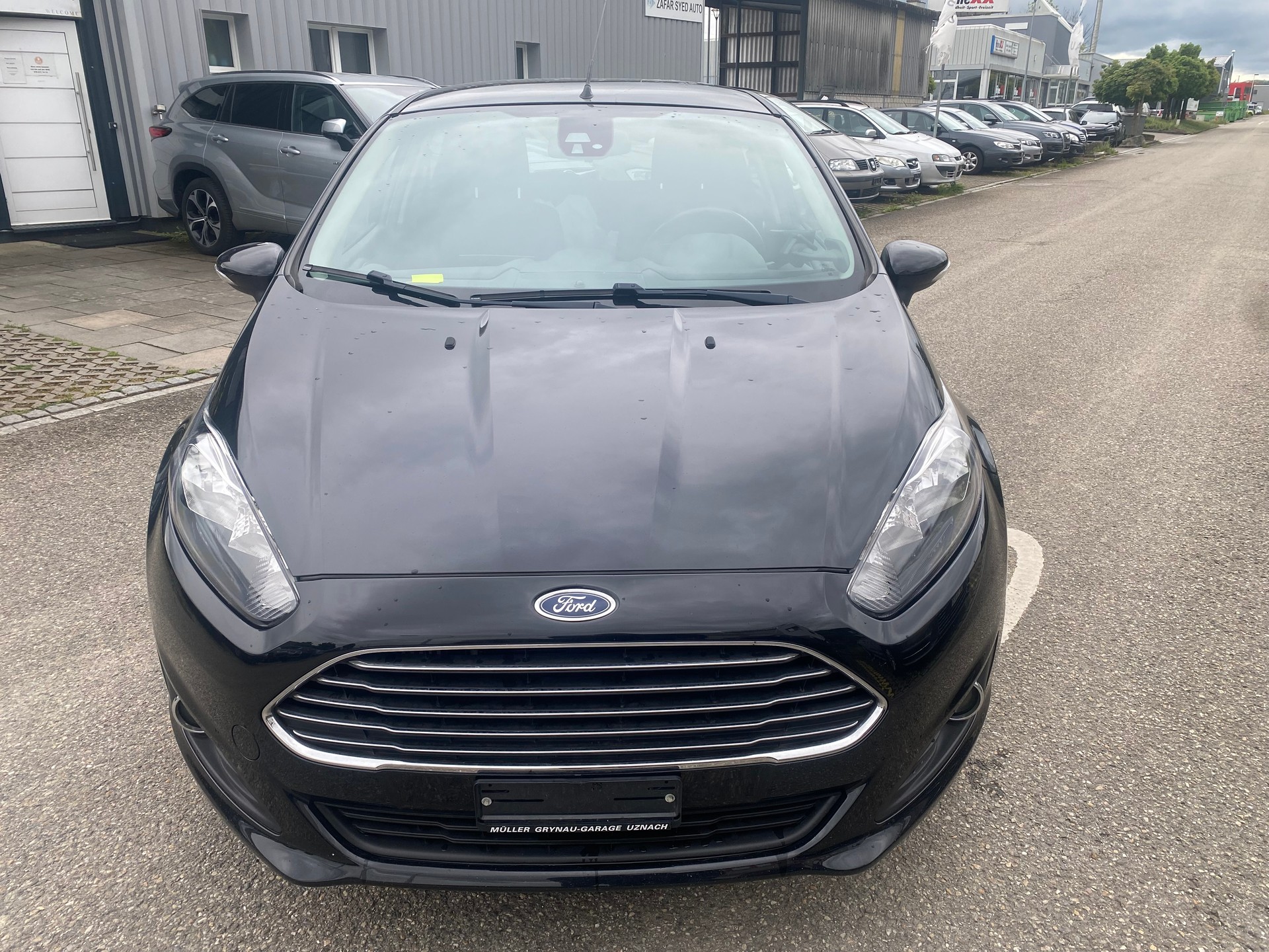 FORD Fiesta 1.0 SCTi Trend "Frisch ab MFK" 8 Fach Bereit-image-1