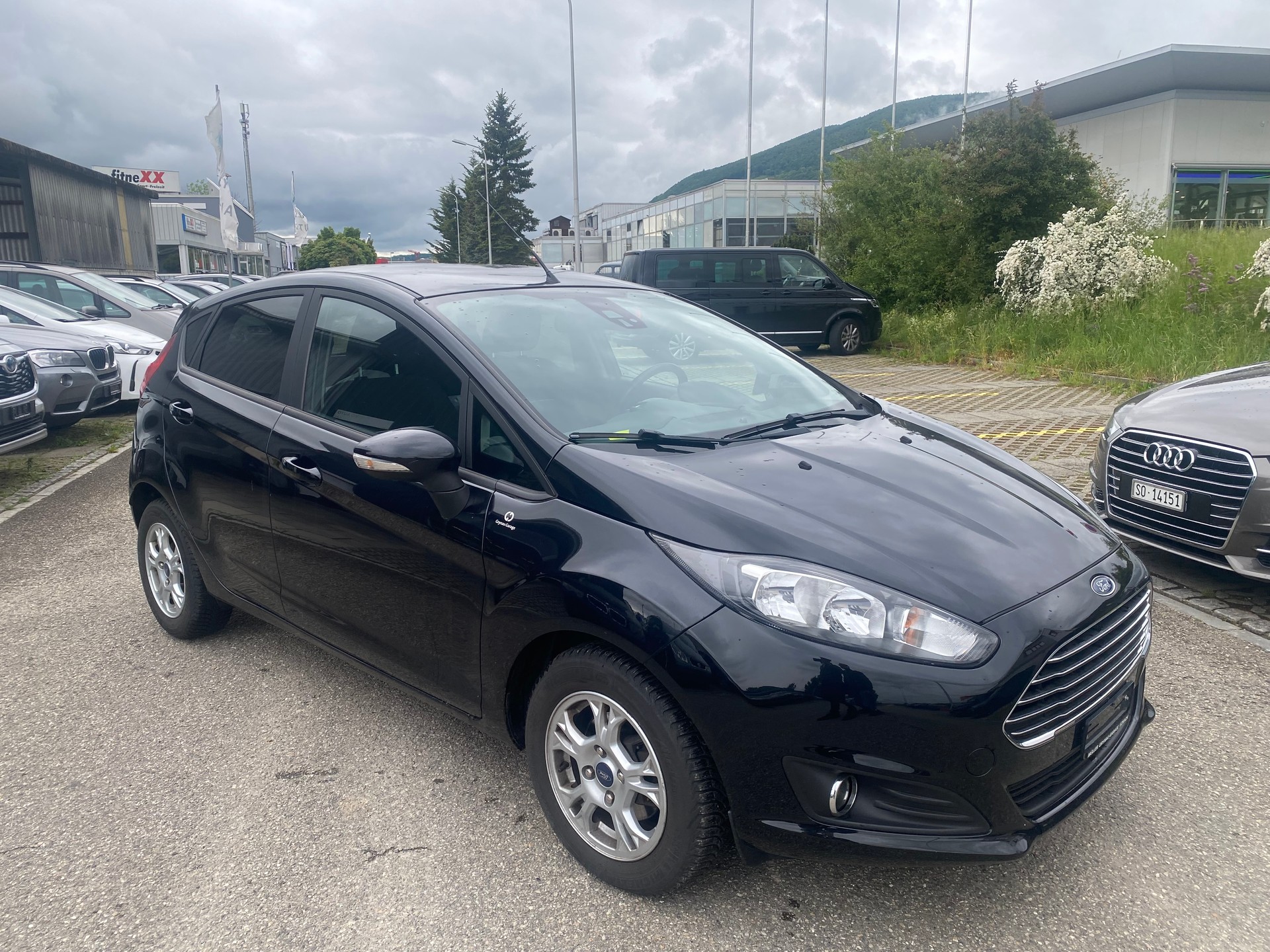 FORD Fiesta 1.0 SCTi Trend "Frisch ab MFK" 8 Fach Bereit-image-2
